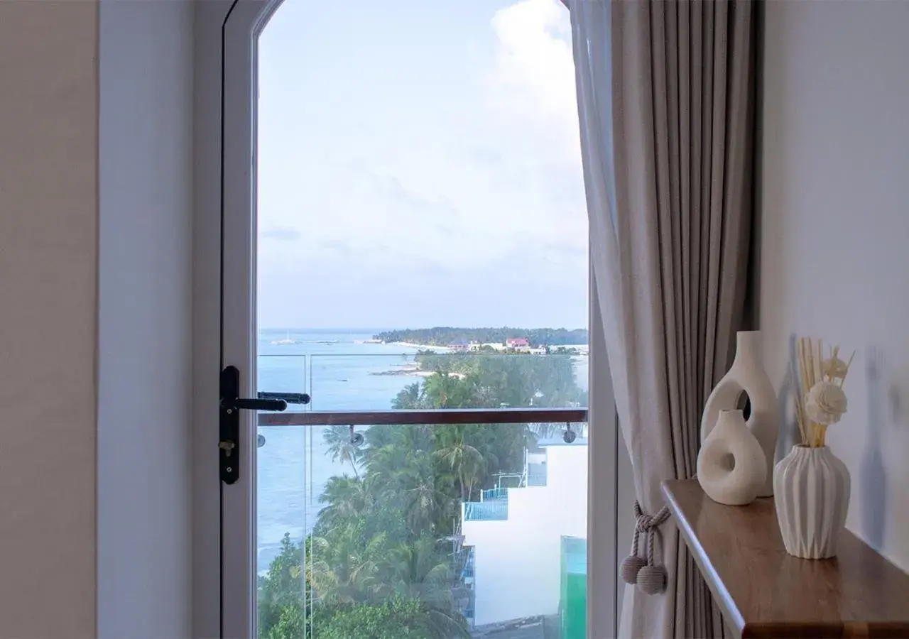 Street view in Stone Hotels Dhiffushi Street view in Stone Hotels Dhiffushi