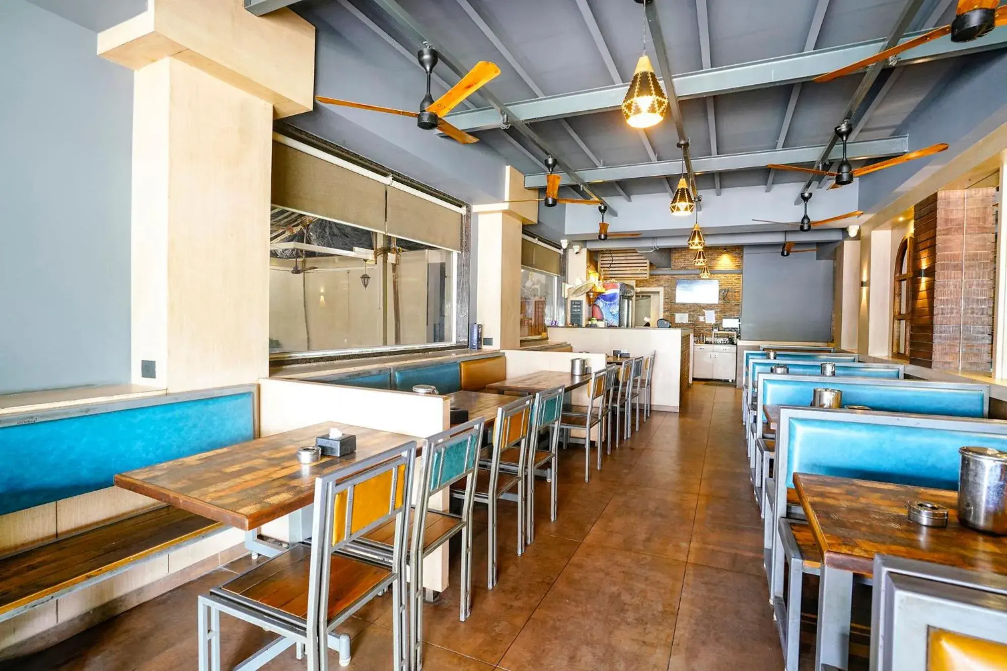 Restaurant/places to eat in FabHotel Prime Shubham Comforts Restaurant/places to eat in FabHotel Prime Shubham Comforts