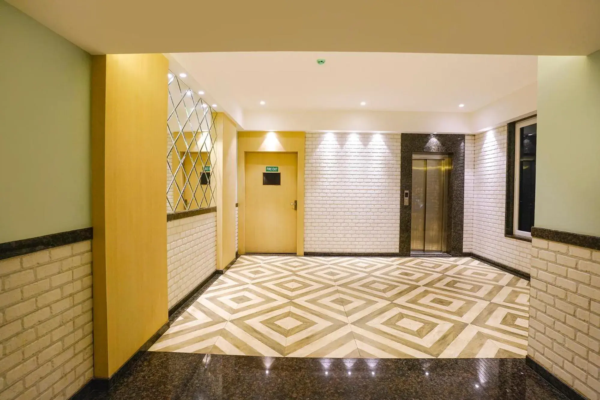 Lobby or reception in FabHotel Prime Shubham Comforts Lobby or reception in FabHotel Prime Shubham Comforts