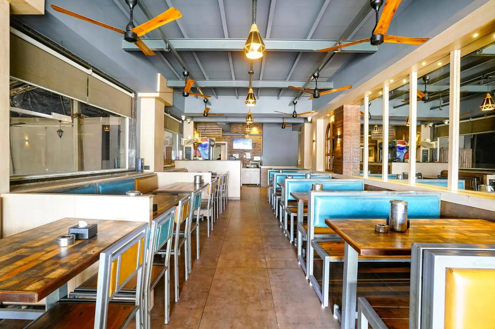 Restaurant/places to eat in FabHotel Prime Shubham Comforts Restaurant/places to eat in FabHotel Prime Shubham Comforts