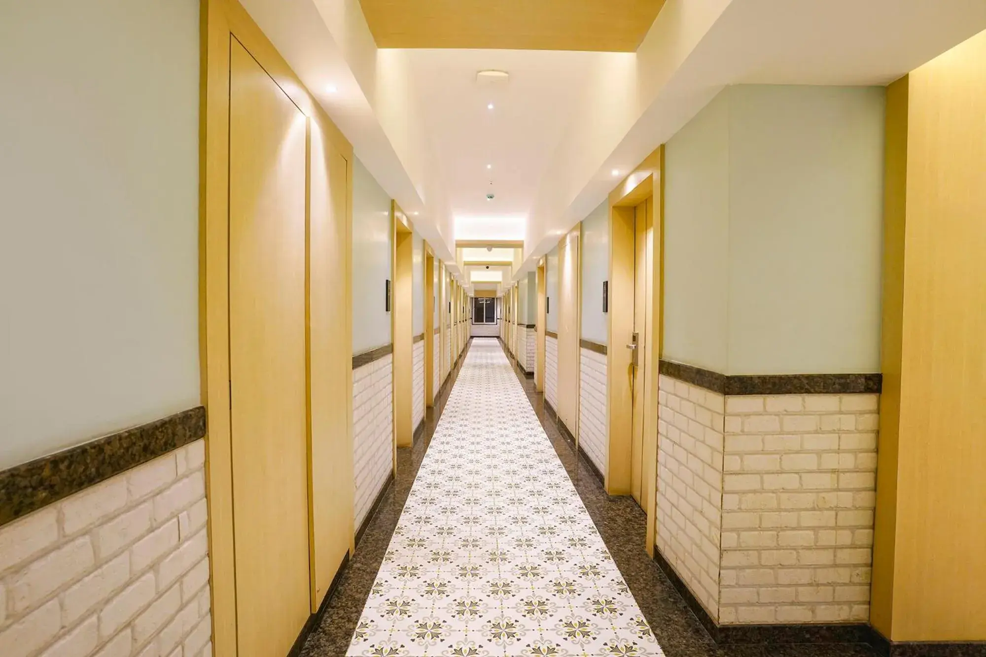 Lobby or reception in FabHotel Prime Shubham Comforts Lobby or reception in FabHotel Prime Shubham Comforts