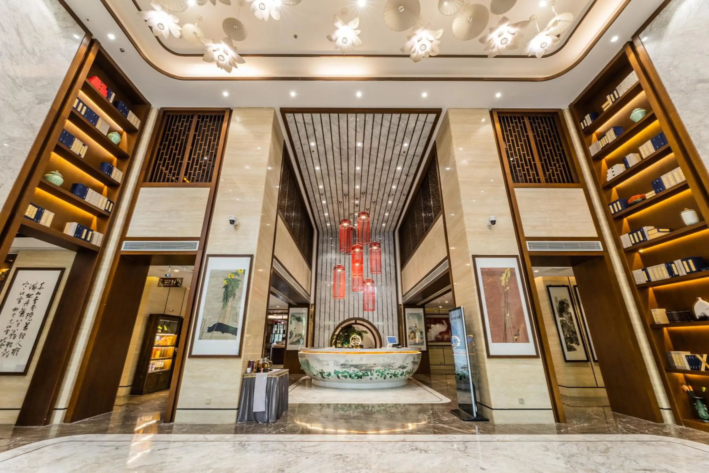 Lobby or reception in Century Runhua Hotel Lobby or reception in Century Runhua Hotel