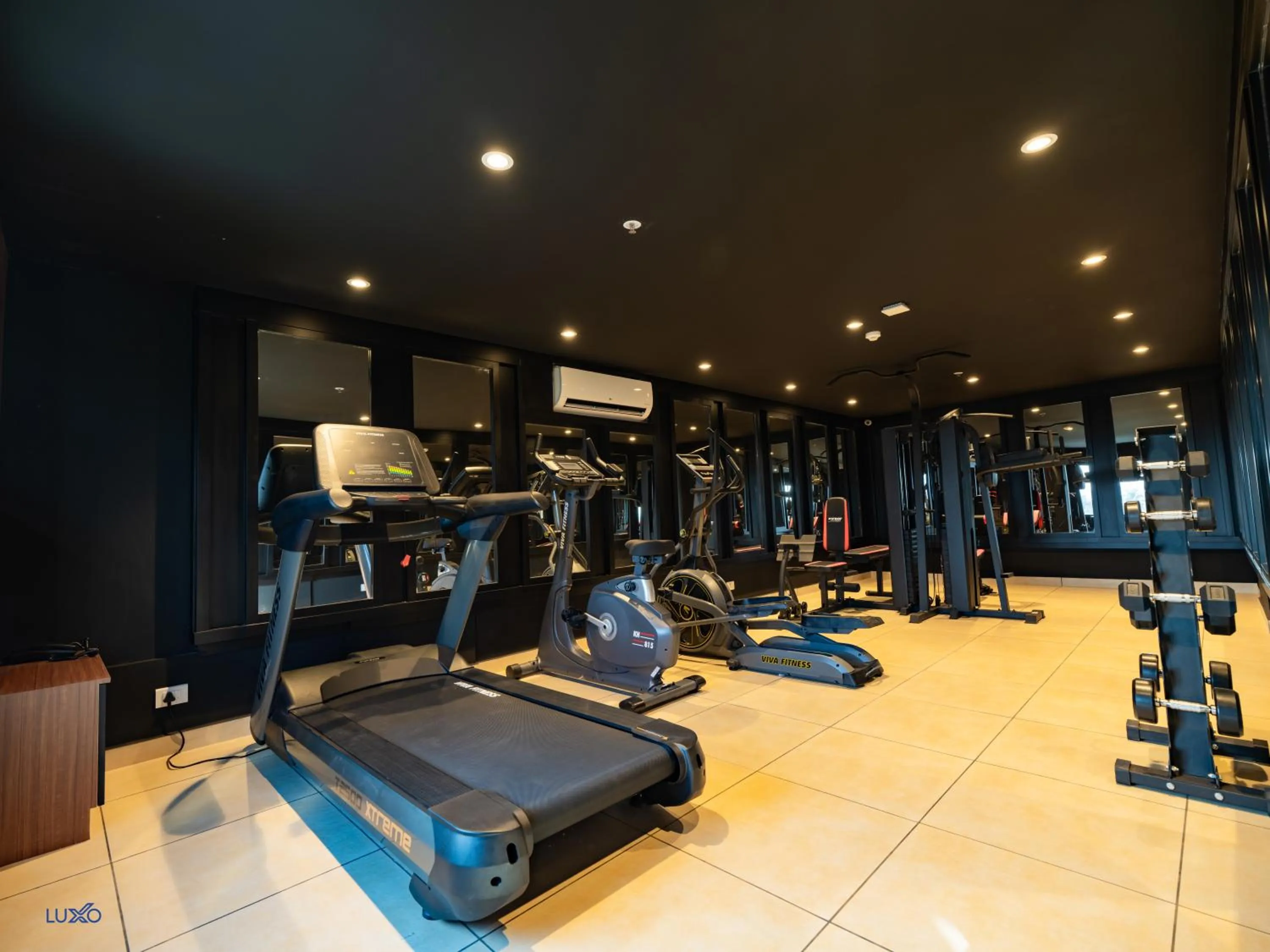 Fitness centre/facilities in Luxo Kochi