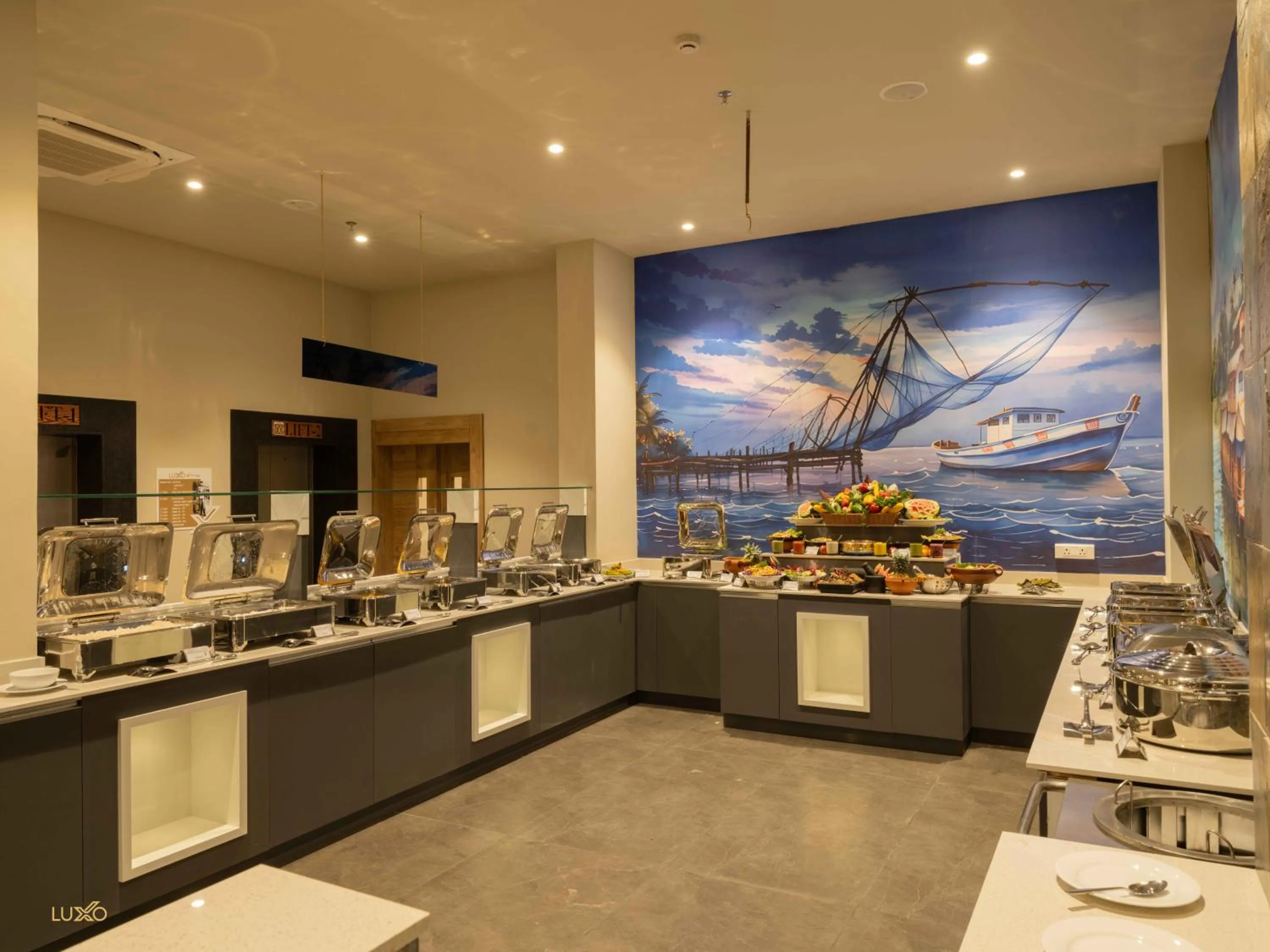 Restaurant/places to eat in Luxo Kochi