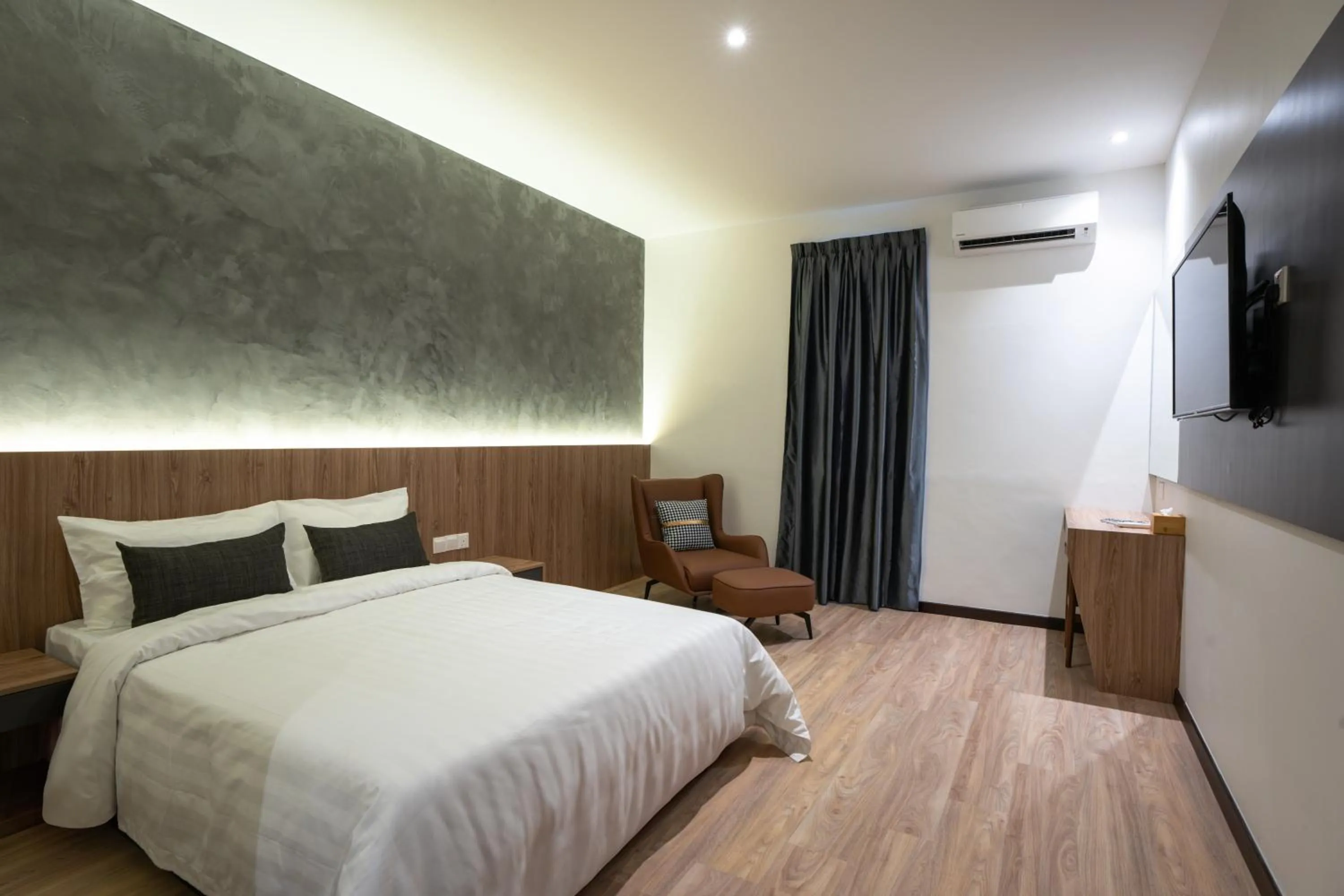 Bed in Blu Sentral Hotel