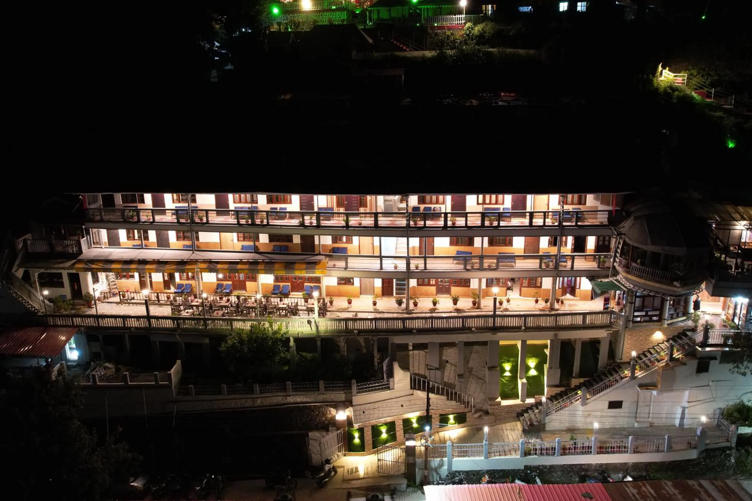 Property building in Hotel Silverton