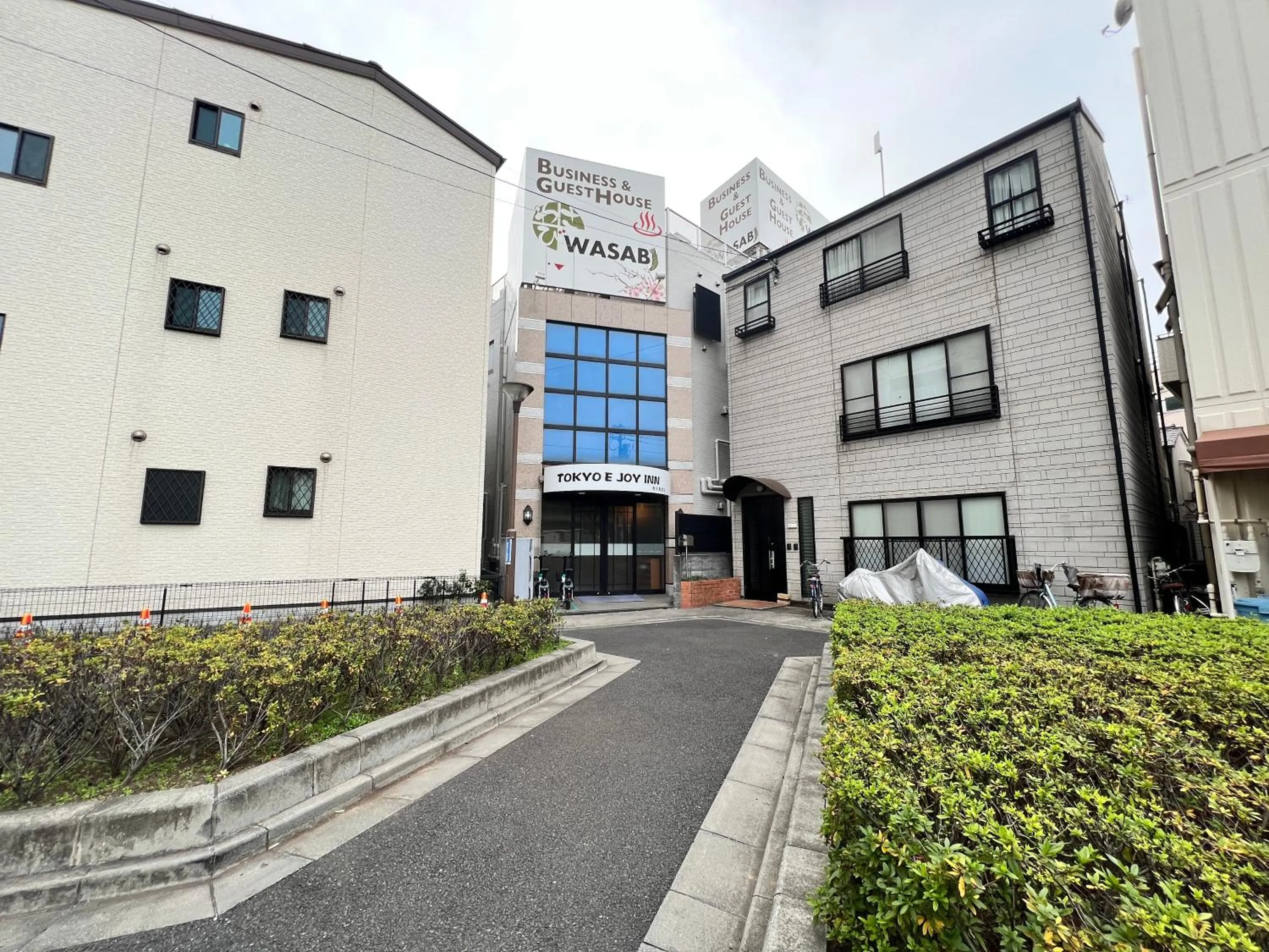 Property building in E JOY INN-East Nipoori Branch