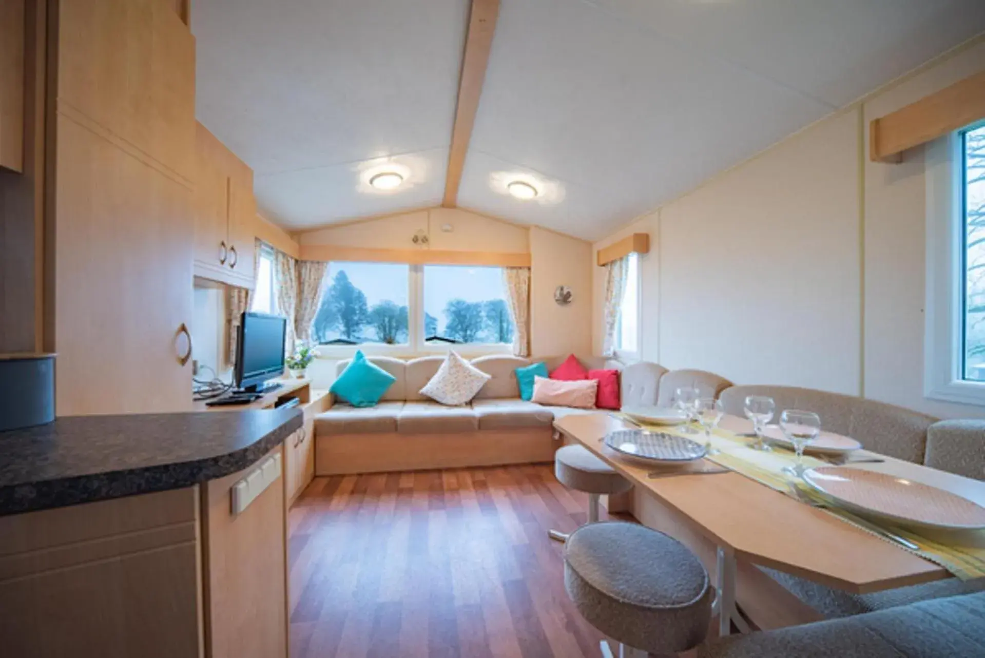 Newton Stewart-Sleeps 6-Pool-Parking-Pet Friendly Newton Stewart-Sleeps 6-Pool-Parking-Pet Friendly