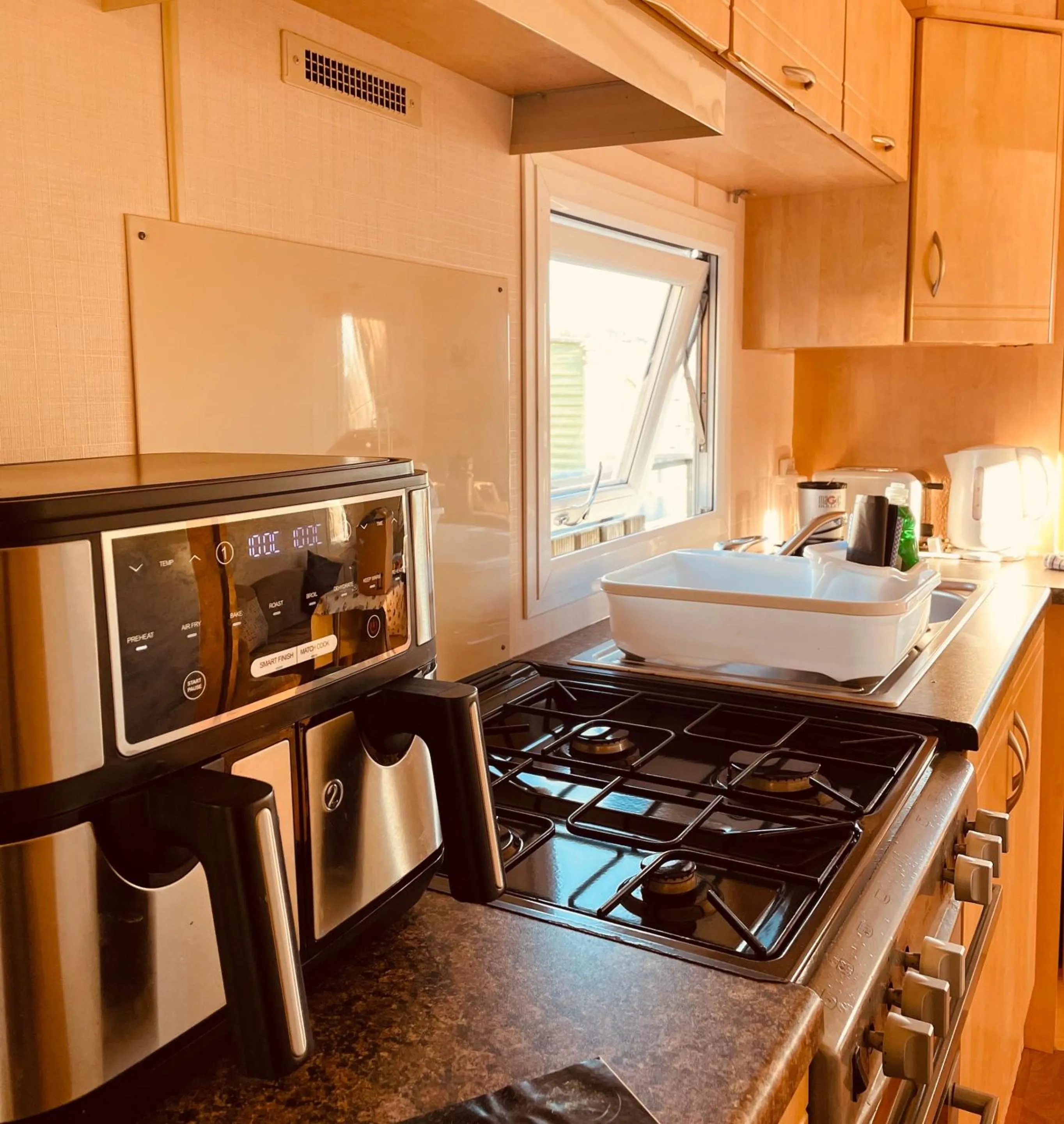 Newton Stewart-Sleeps 6-Pool-Parking-Pet Friendly