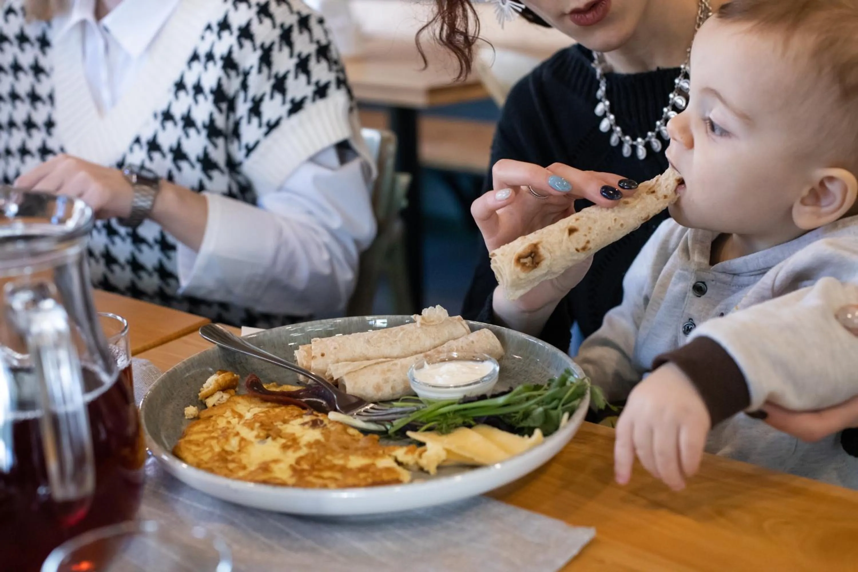 Food in Kantar Hotel