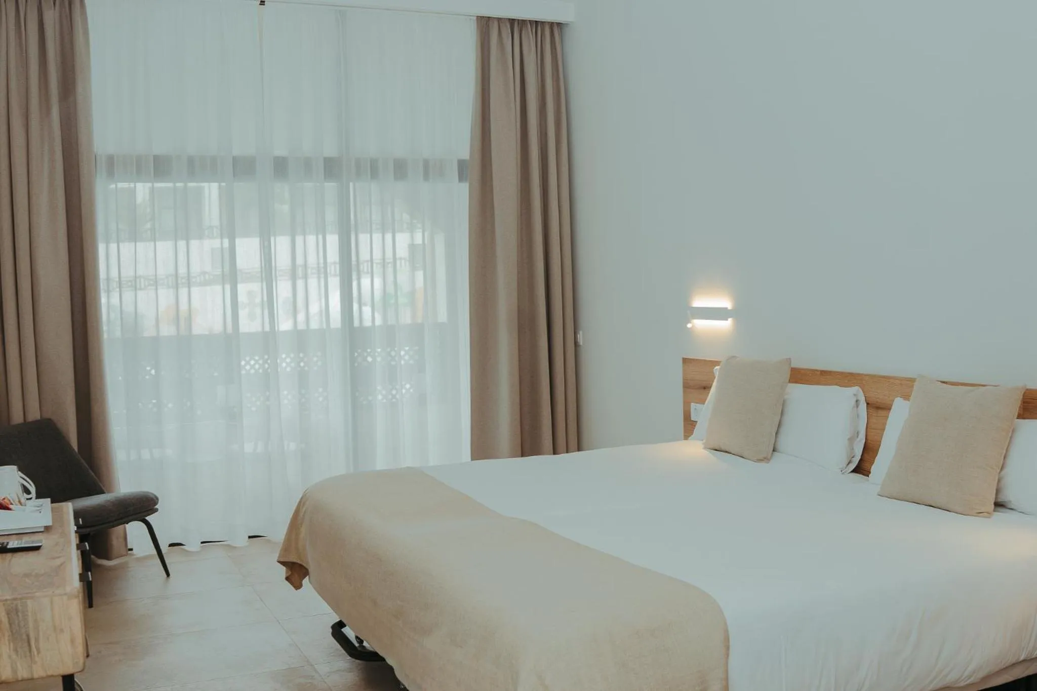 Area and facilities, Bed in Hotel LIVVO Jandía Golf