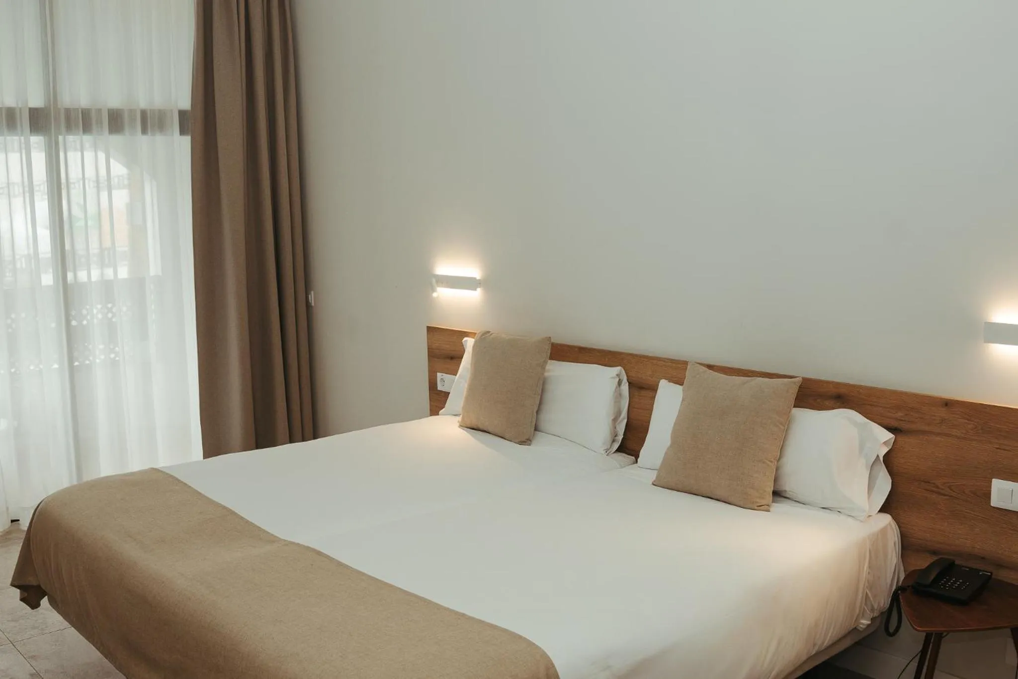 Area and facilities, Bed in Hotel LIVVO Jandía Golf