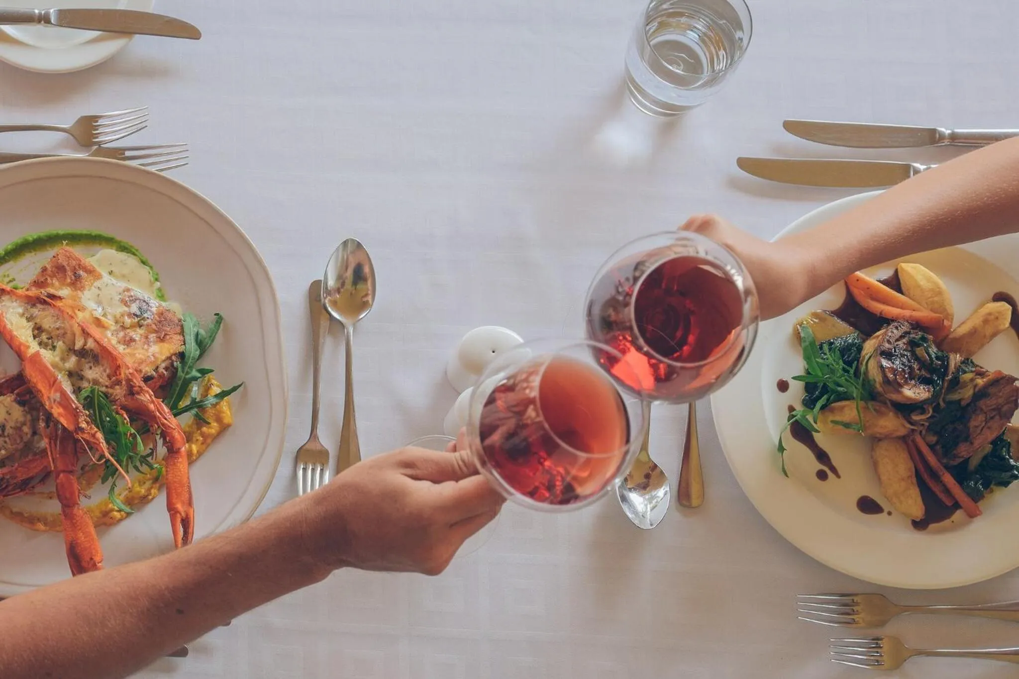 Food and drinks in Lilayi Lodge