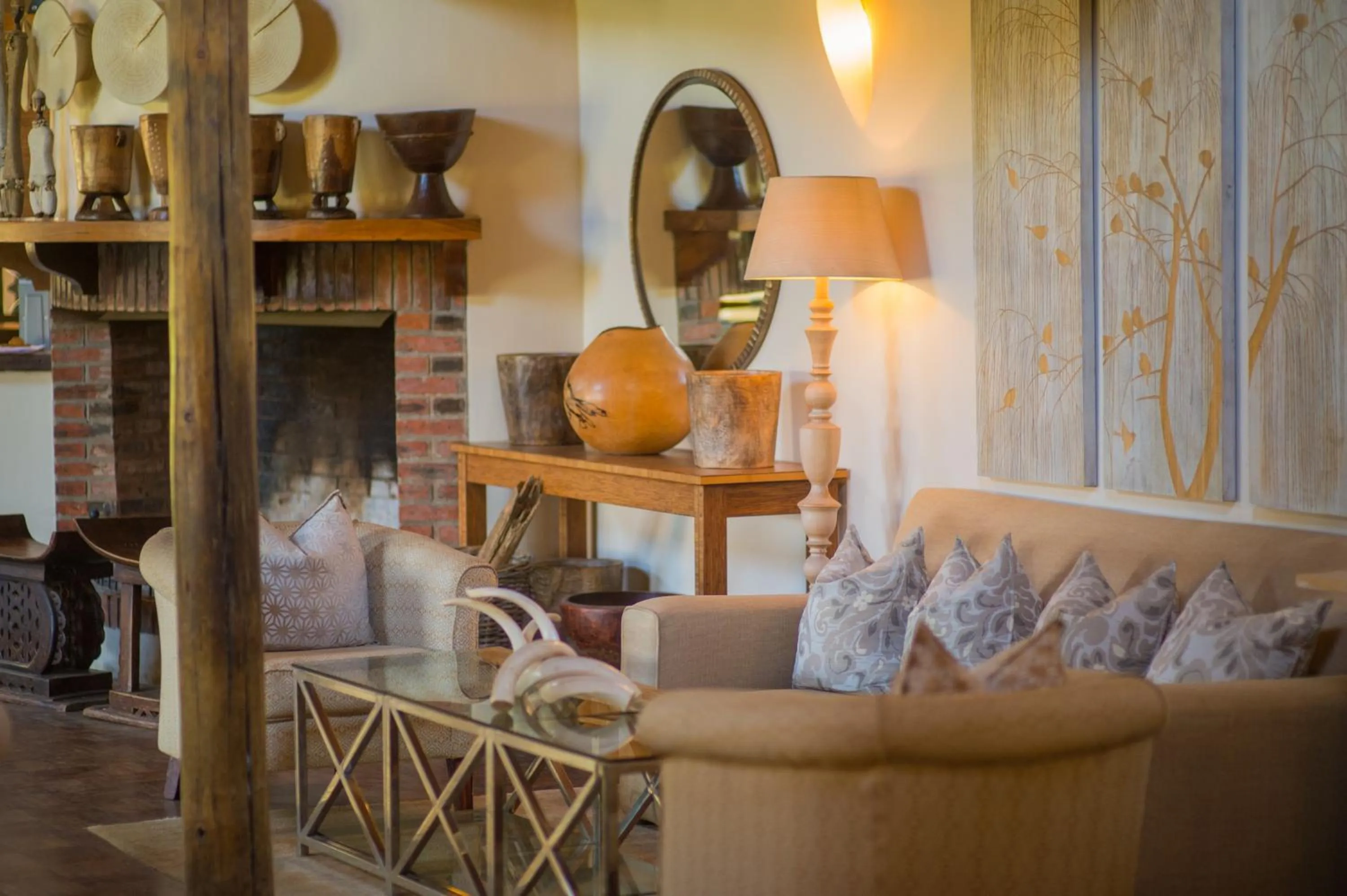 Lounge or bar in Lilayi Lodge