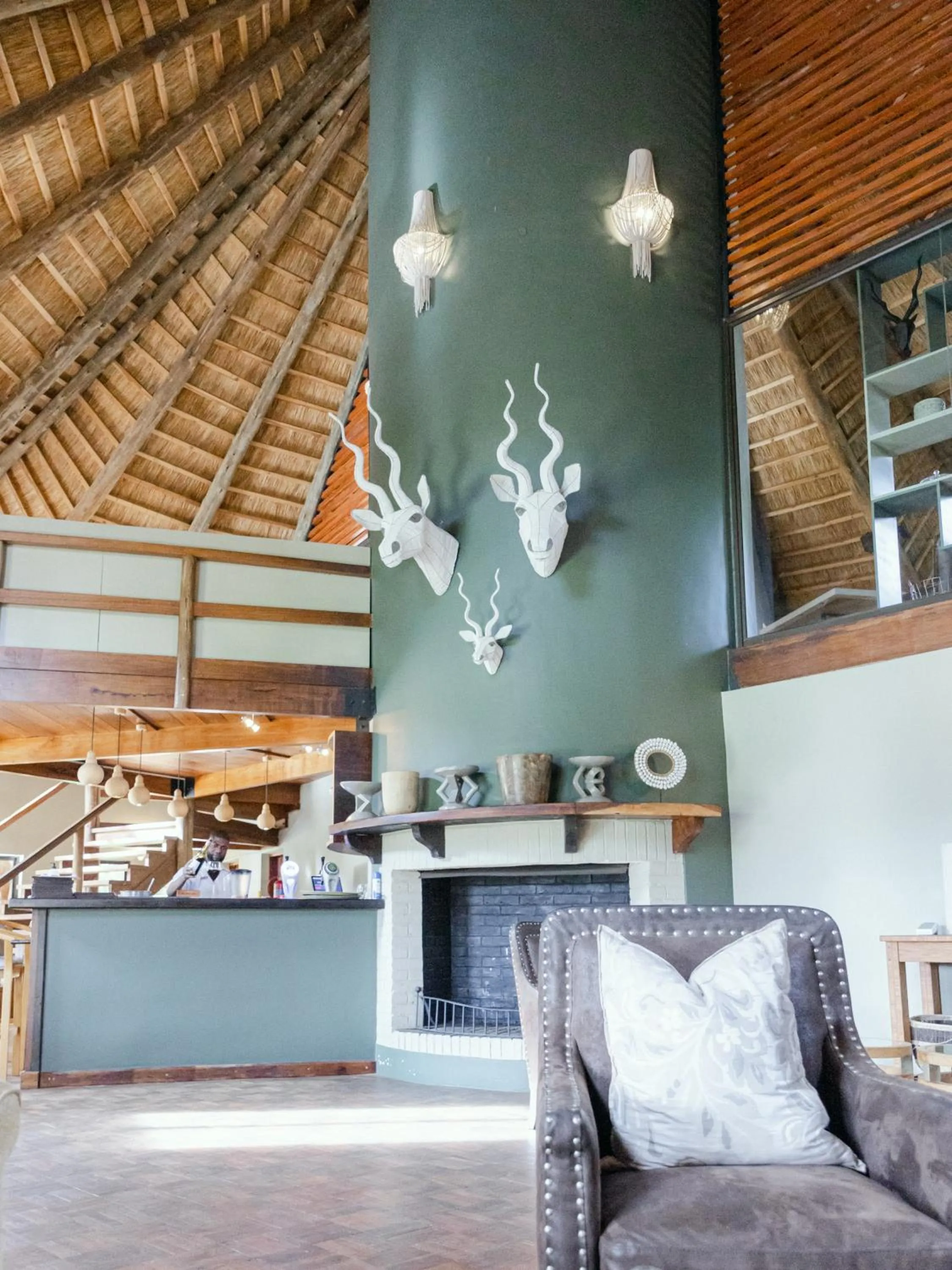 Living room in Lilayi Lodge