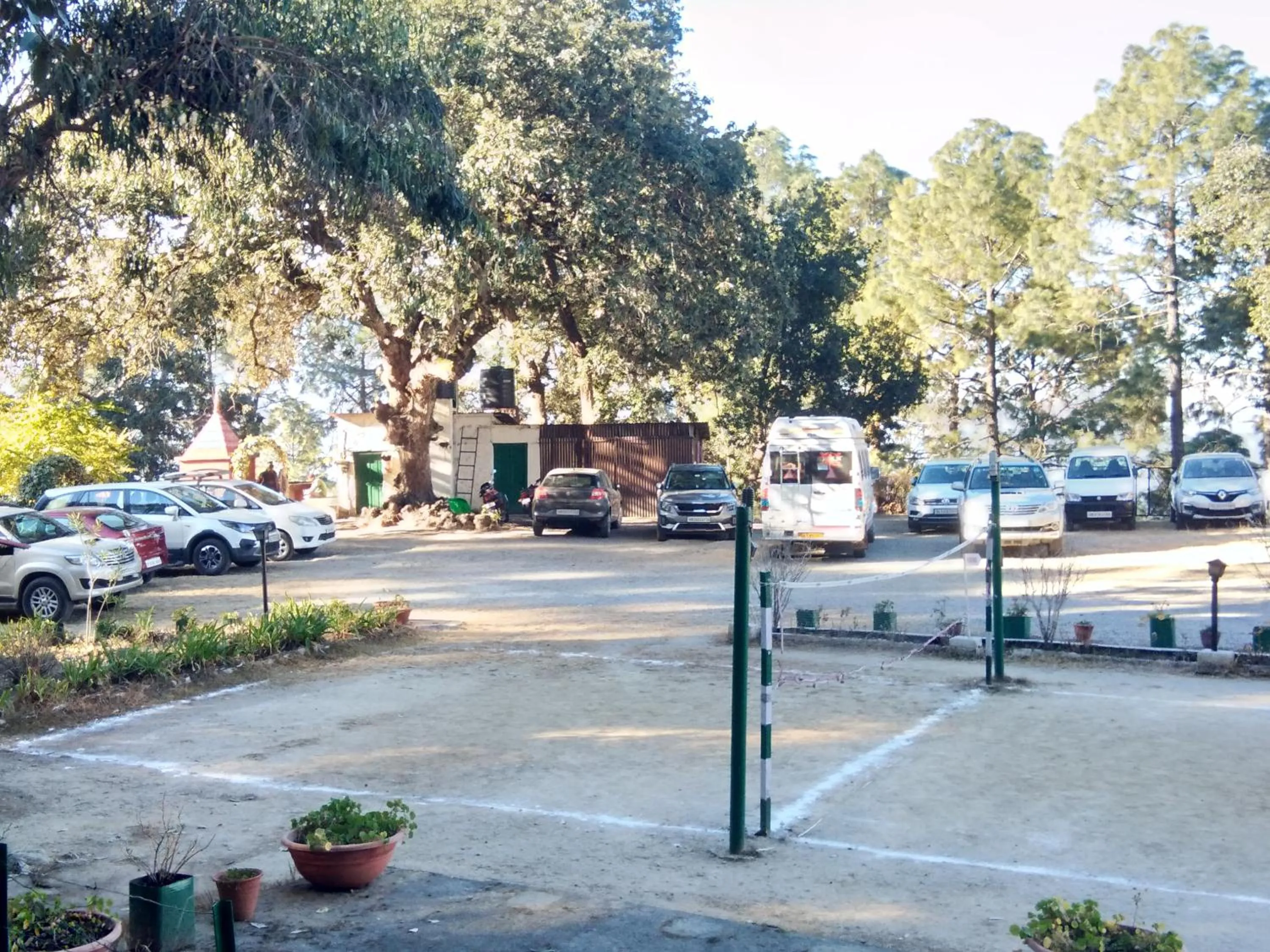 Parking in West View Hotel