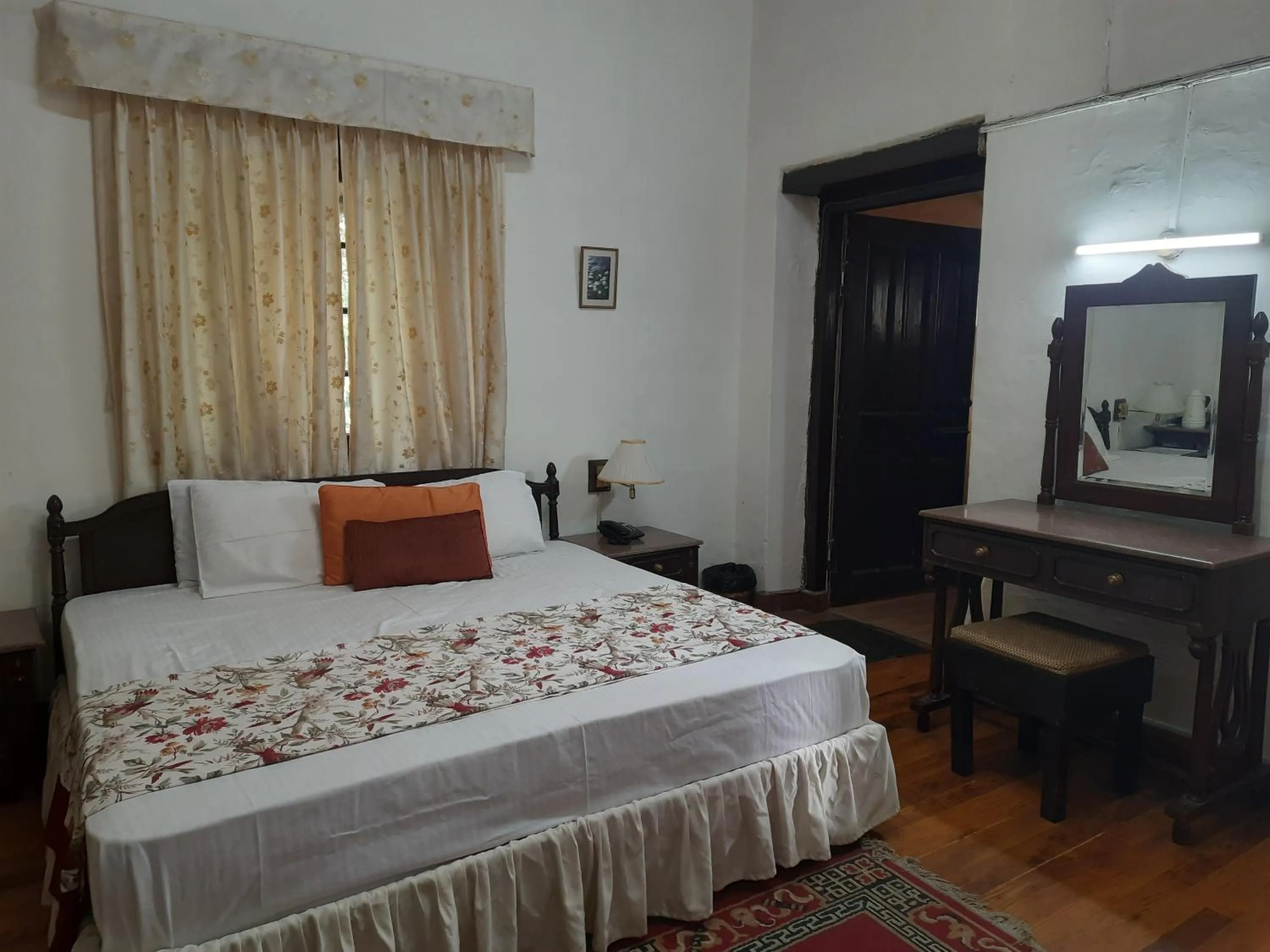 West View Hotel