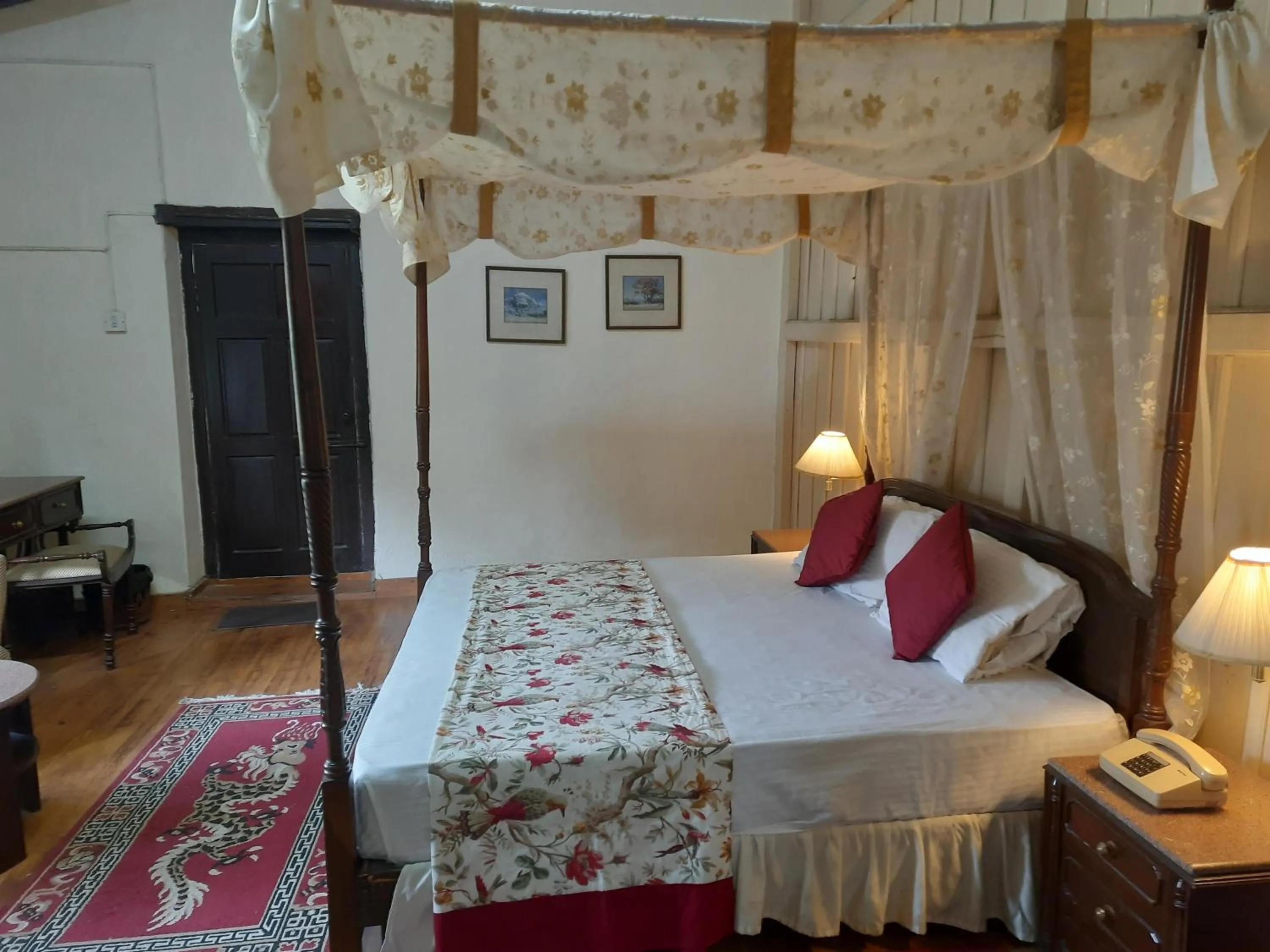 West View Hotel