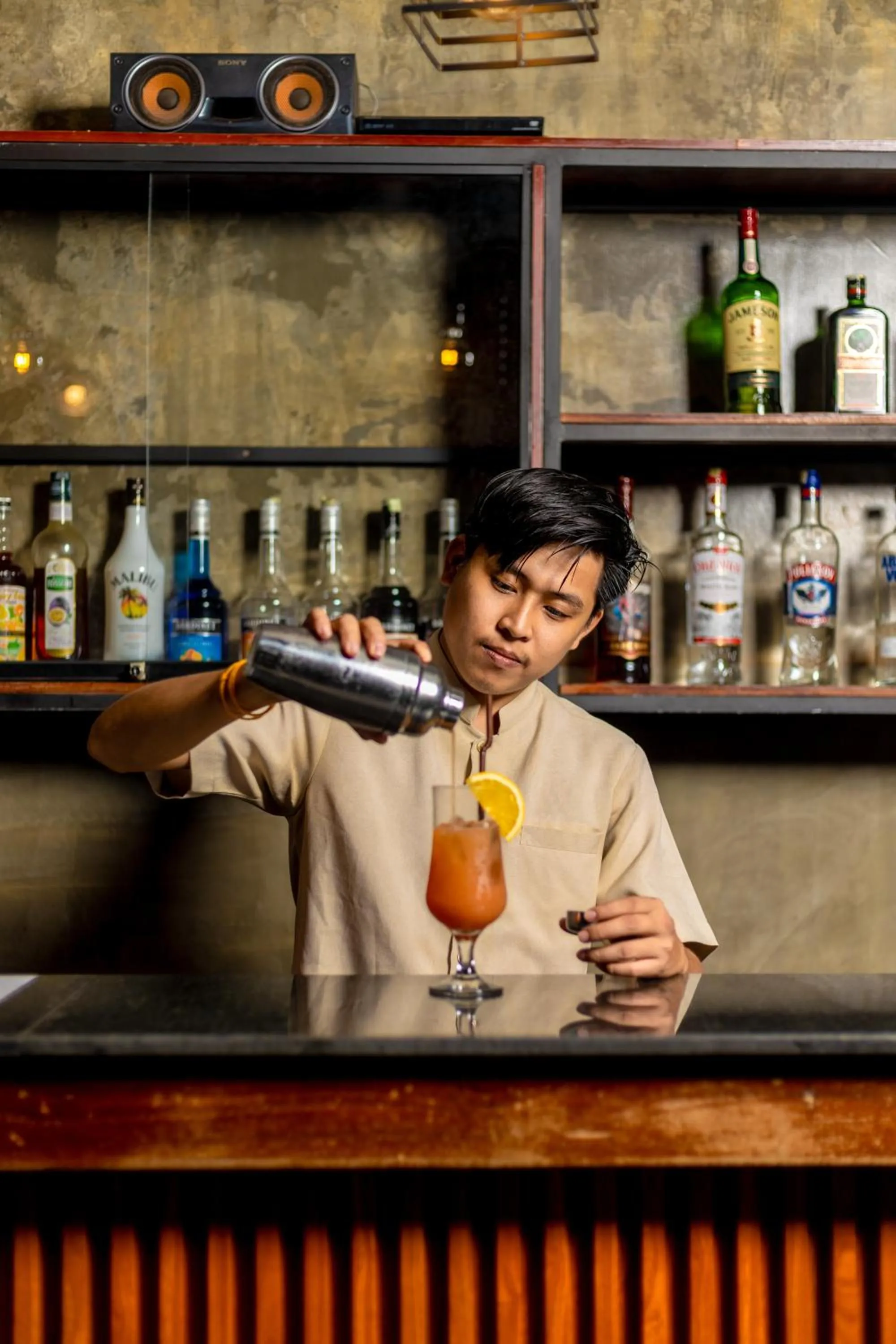 Restaurant/places to eat in Le Vert Angkor Hotel