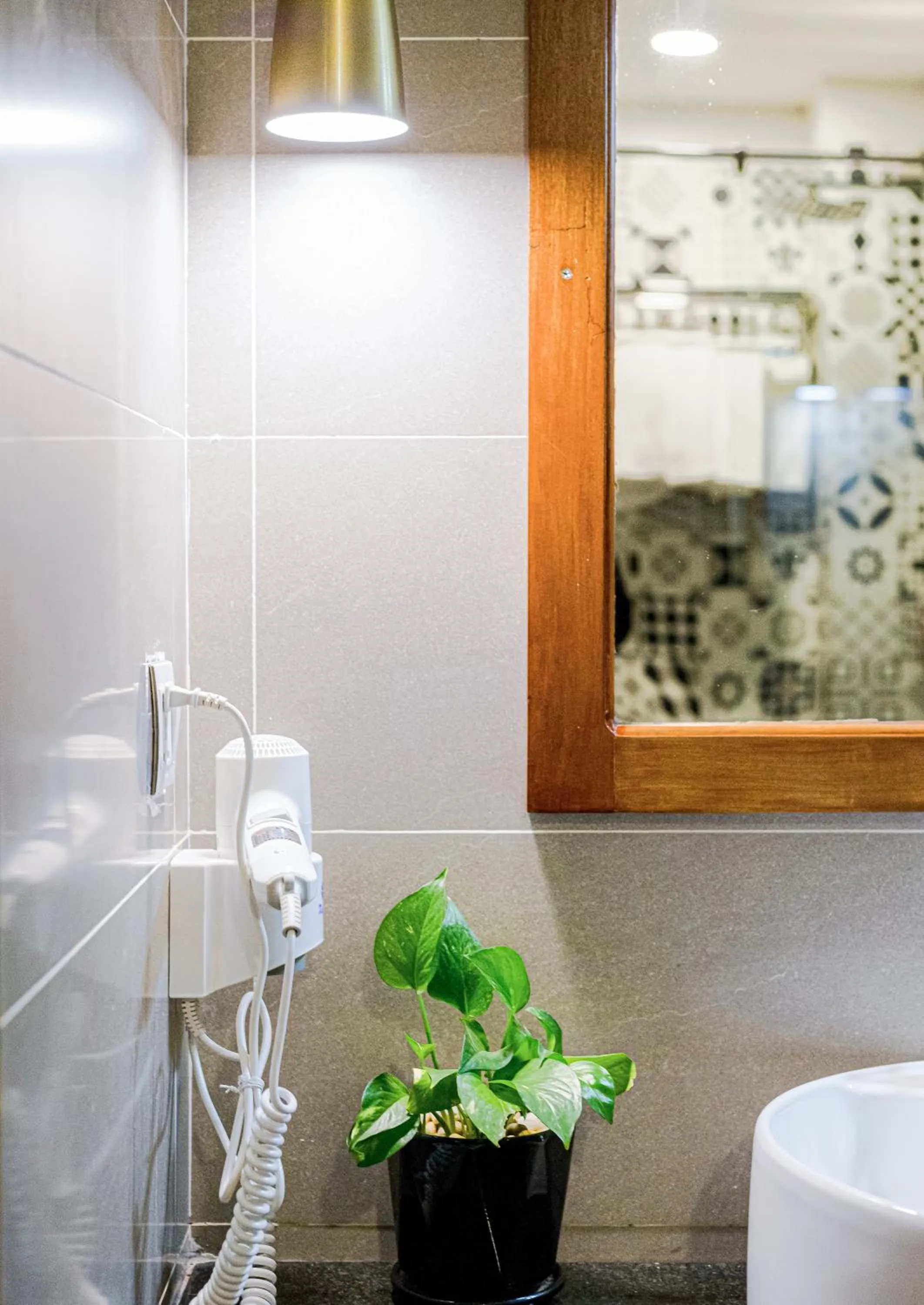 Toilet in Le Vert Angkor Hotel