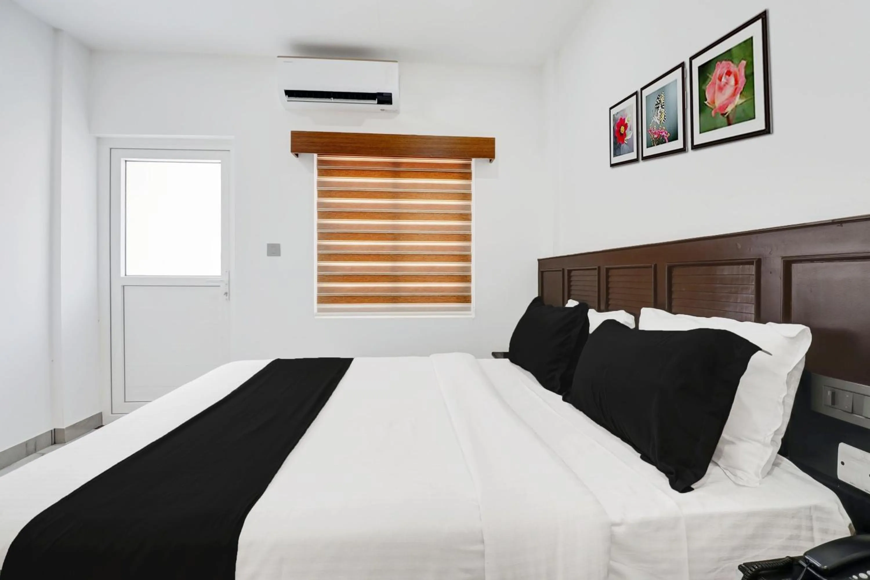 Bedroom, Bed in Collection O Munnar