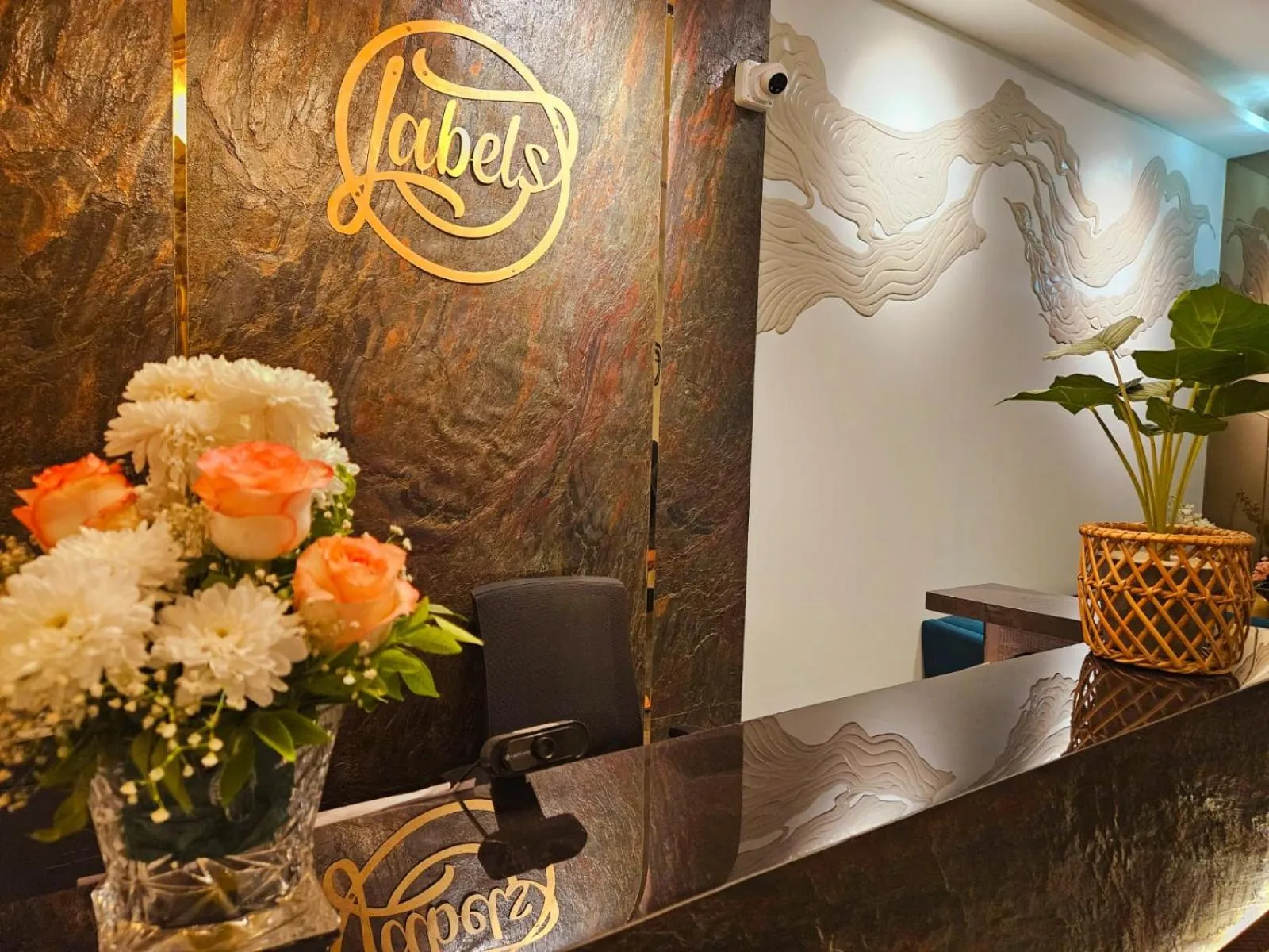 Decorative detail in Labels Hotel