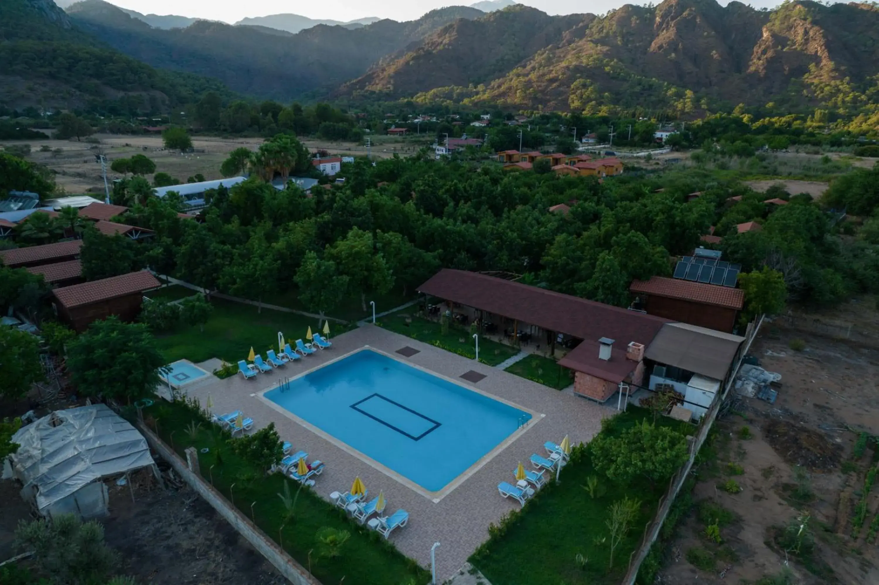 Swimming pool in Apella Hotel Swimming pool in Apella Hotel