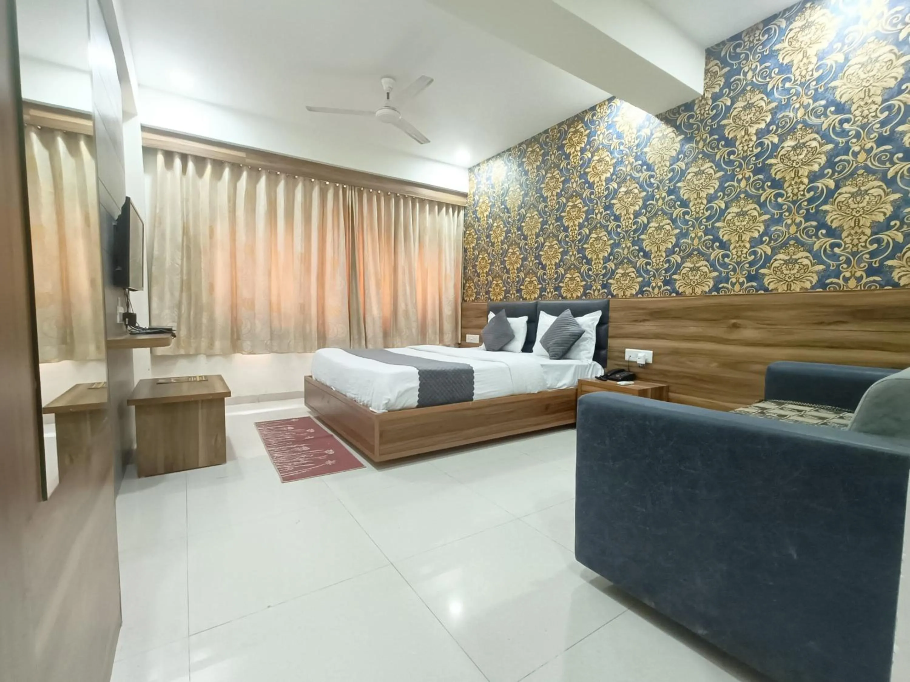 HOTEL TAPOVAN IN