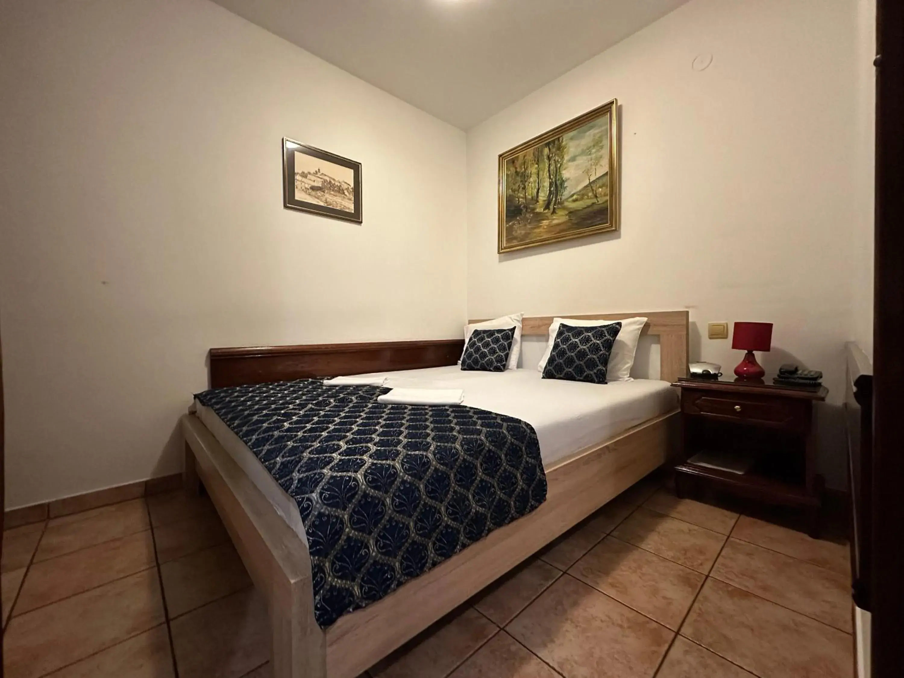 Bed in Beatrix Lux Hotel Bed in Beatrix Lux Hotel