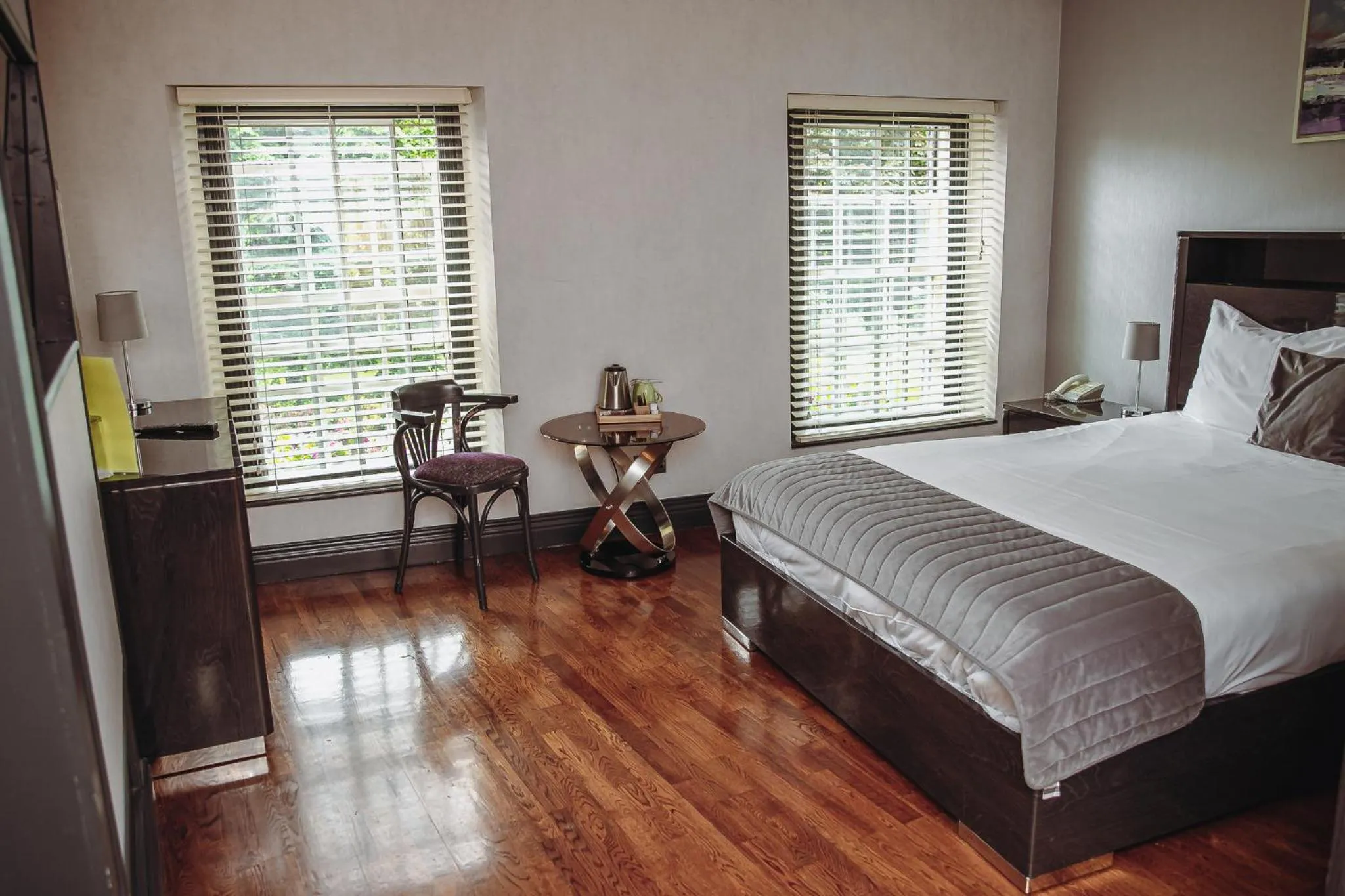 Bedroom, Bed in Muskerry Arms Bar and B&B