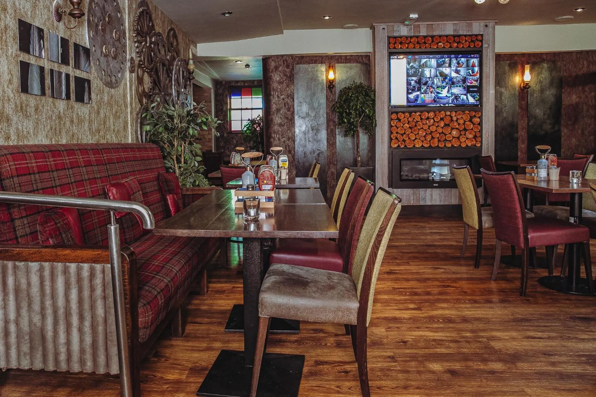 Property building in Muskerry Arms Bar and B&B