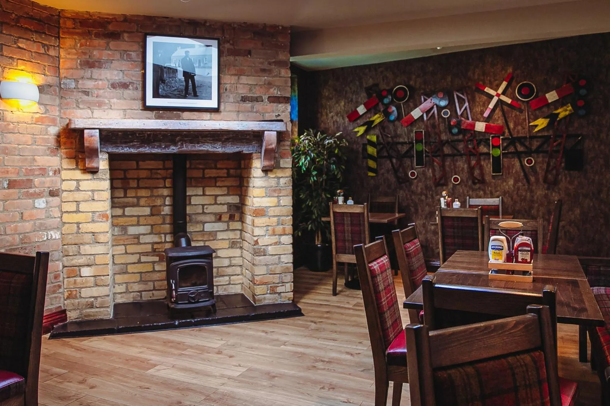 Property building in Muskerry Arms Bar and B&B