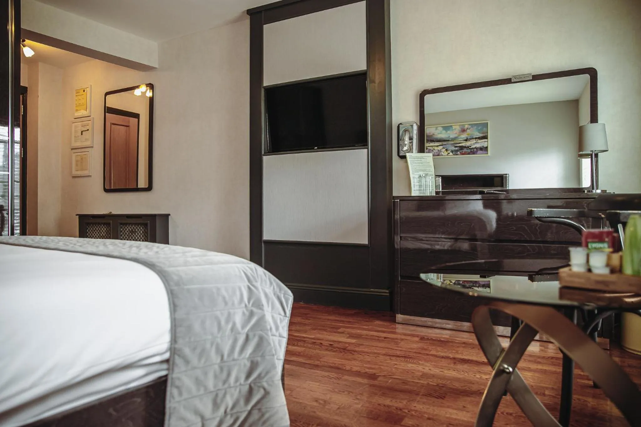 Bedroom, Bed in Muskerry Arms Bar and B&B