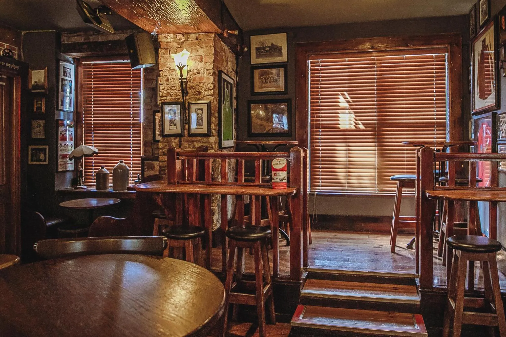 Property building in Muskerry Arms Bar and B&B