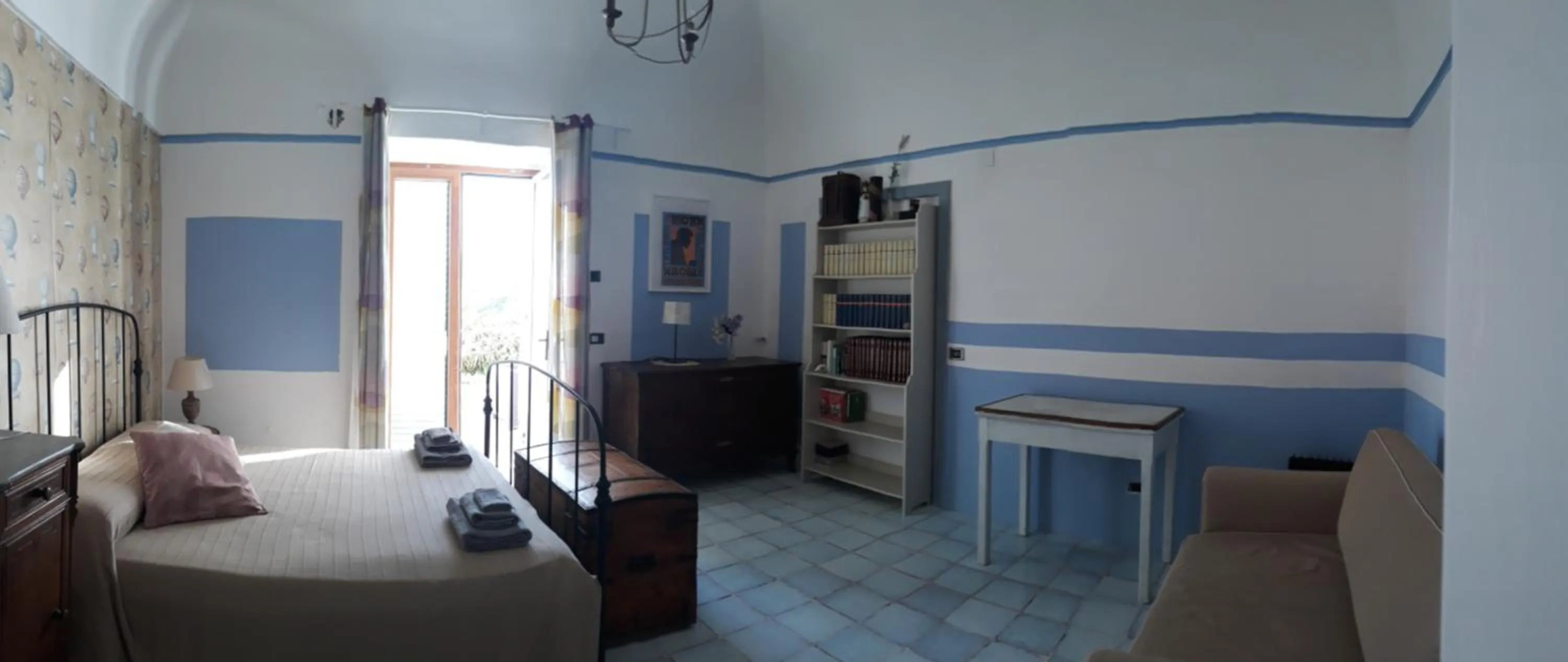 Photo of the whole room, Bed in Casa Carmela