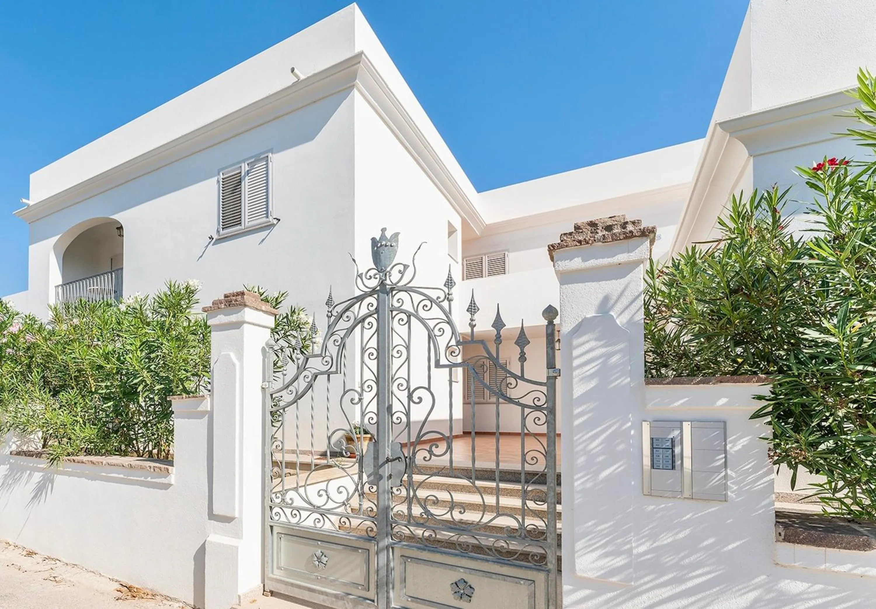 Apartments with air conditioning in Orosei