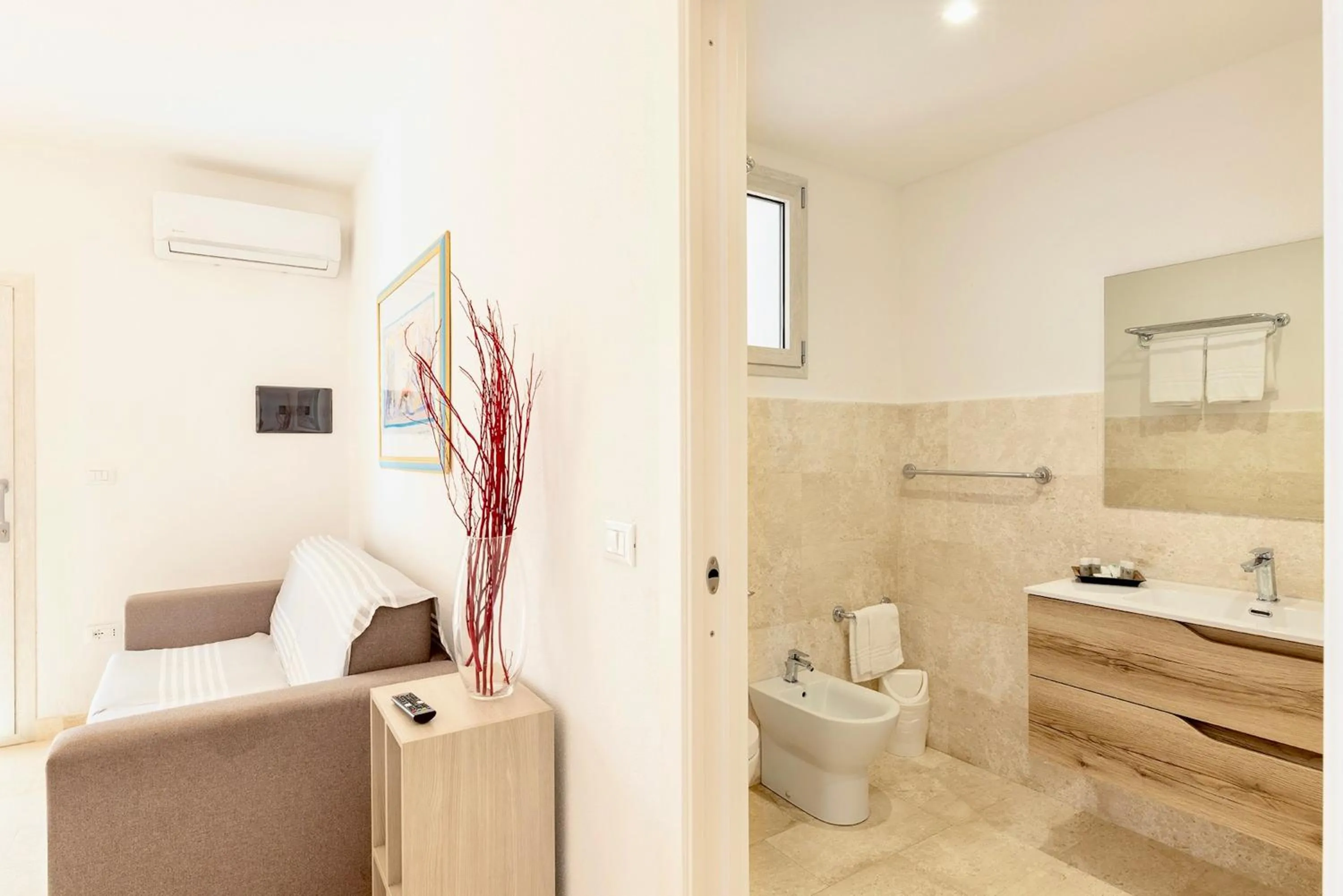 Bathroom in Apartments with air conditioning in Orosei