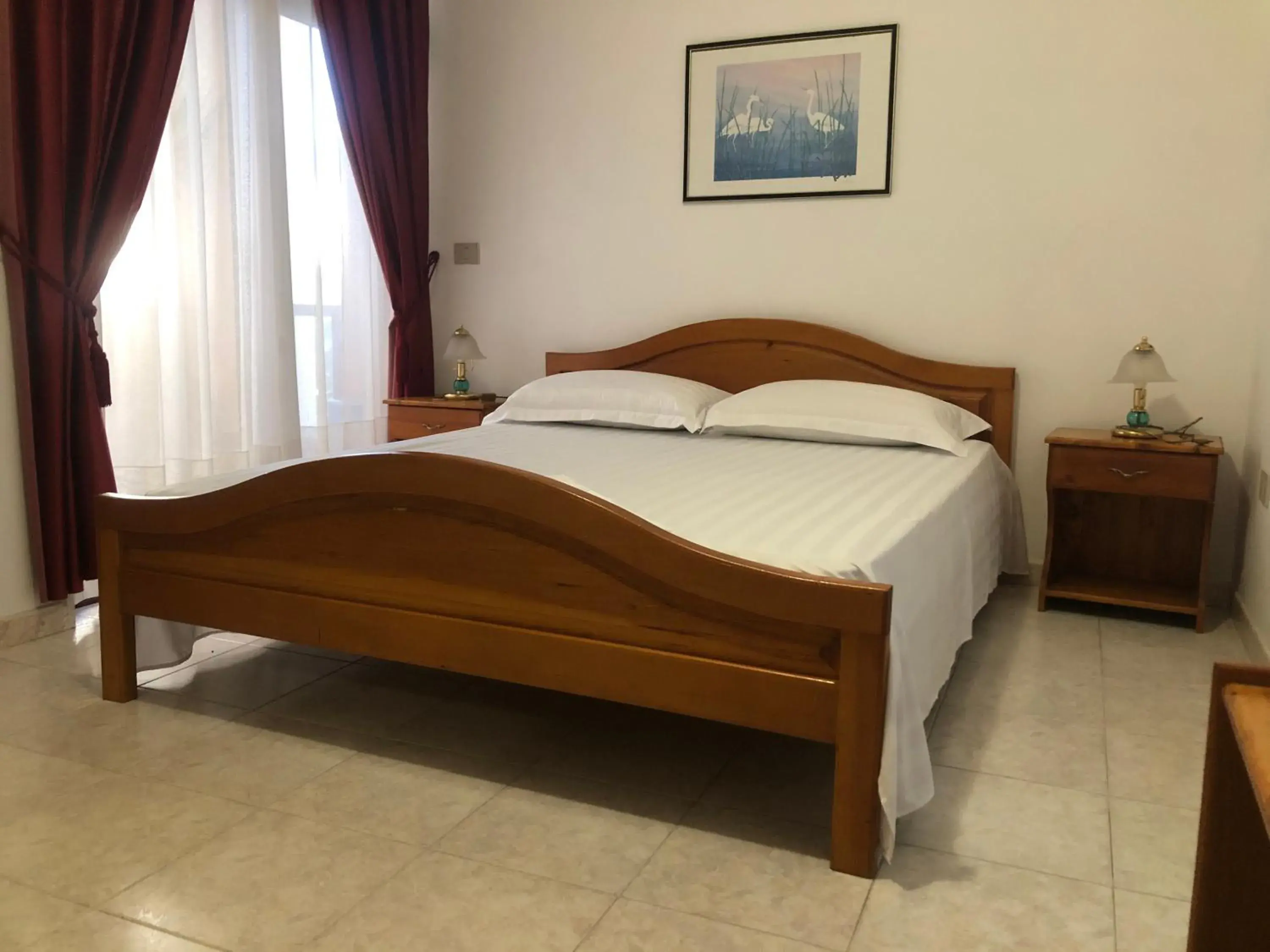 Double Room - single occupancy in VILLA PEPETO Durres Albania Double Room - single occupancy in VILLA PEPETO Durres Albania