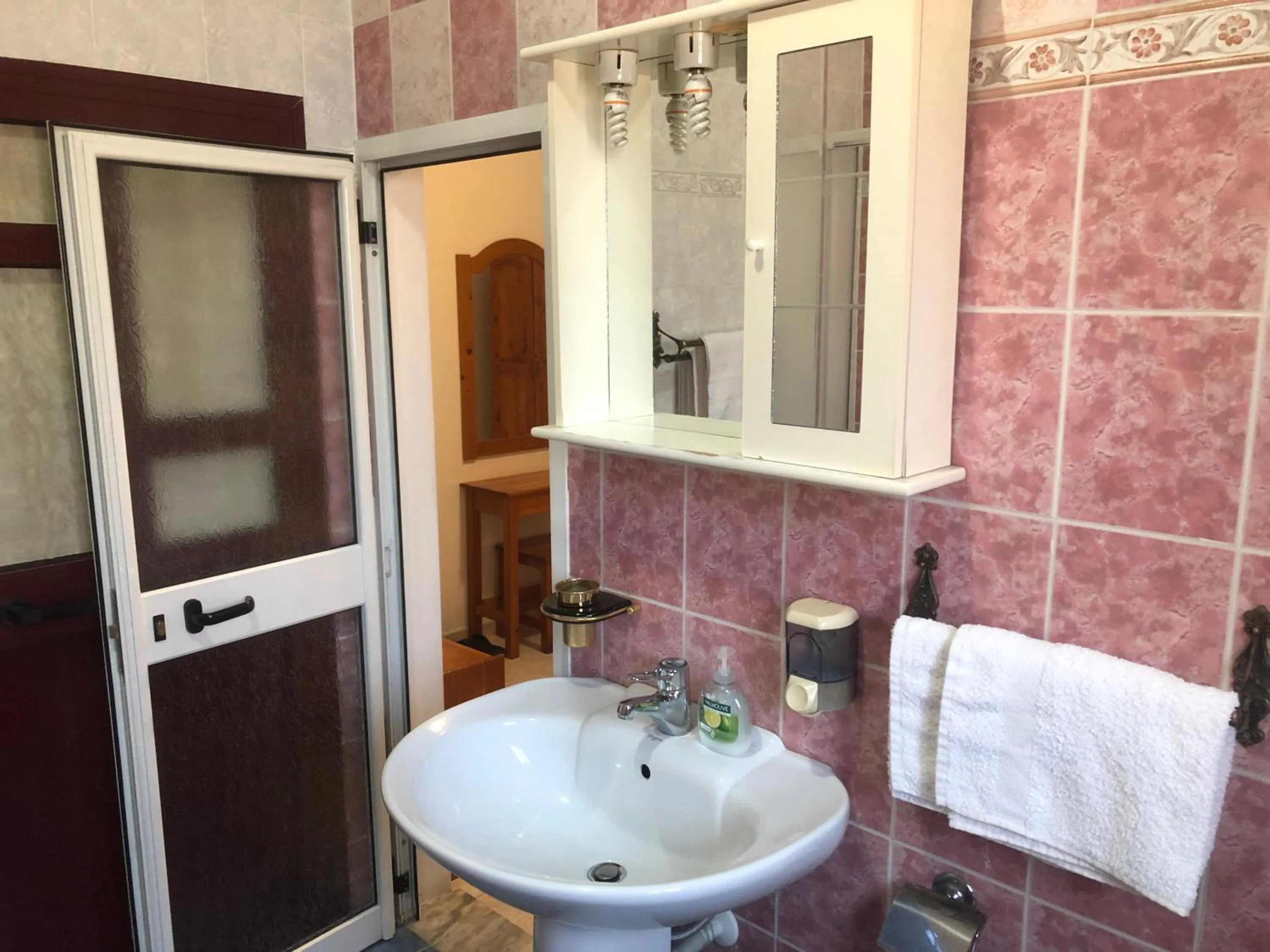 VILLA PEPETO Durres Albania