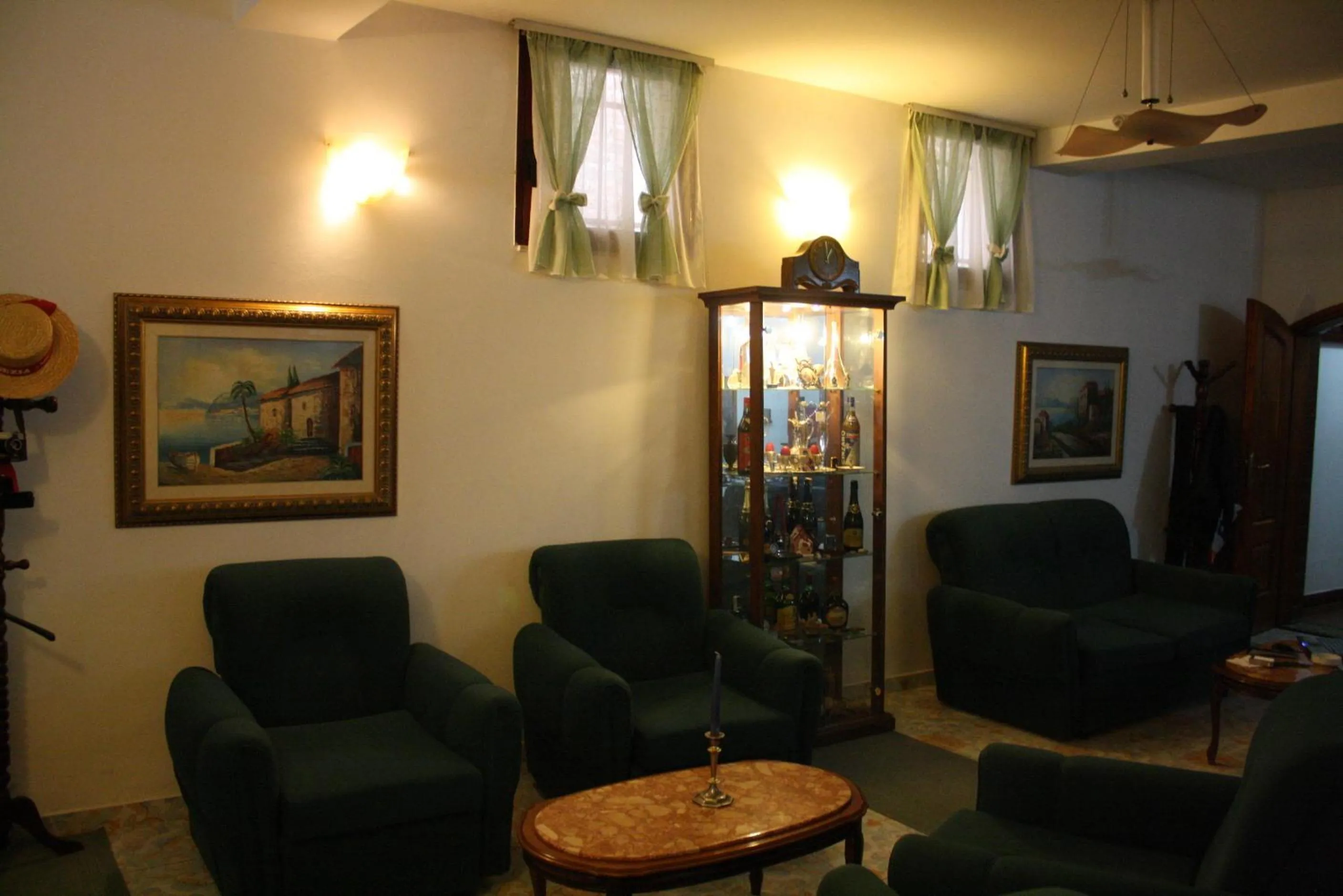 Living room in VILLA PEPETO Durres Albania