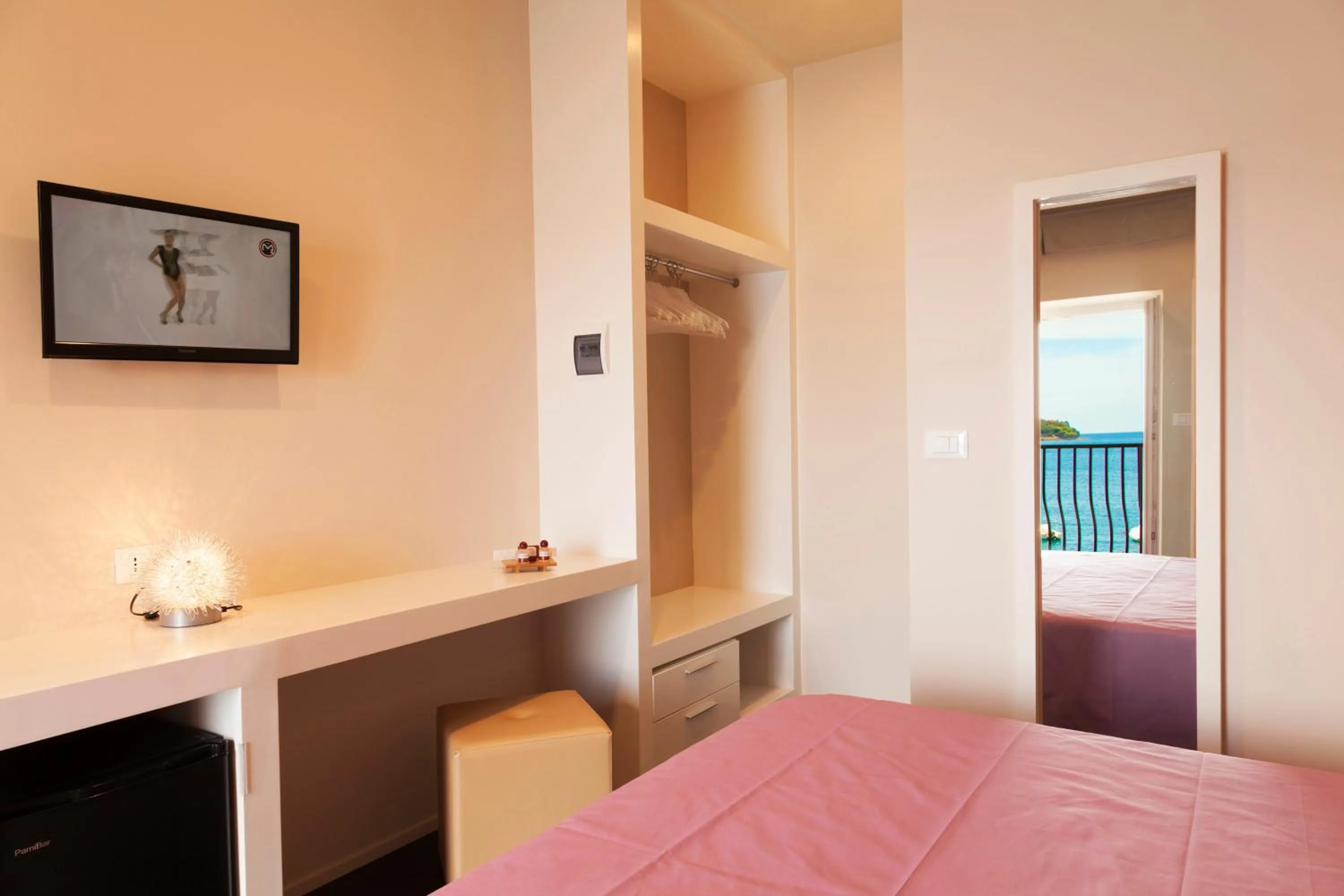 Bed in Hotel l'Approdo