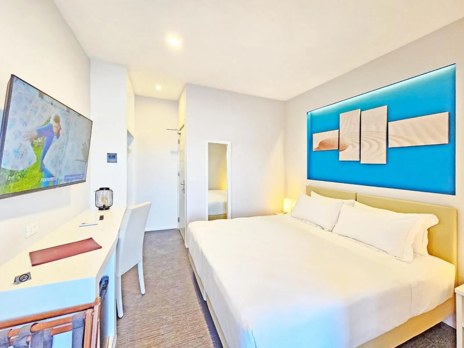 Photo of the whole room, Bed in Hotel l'Approdo