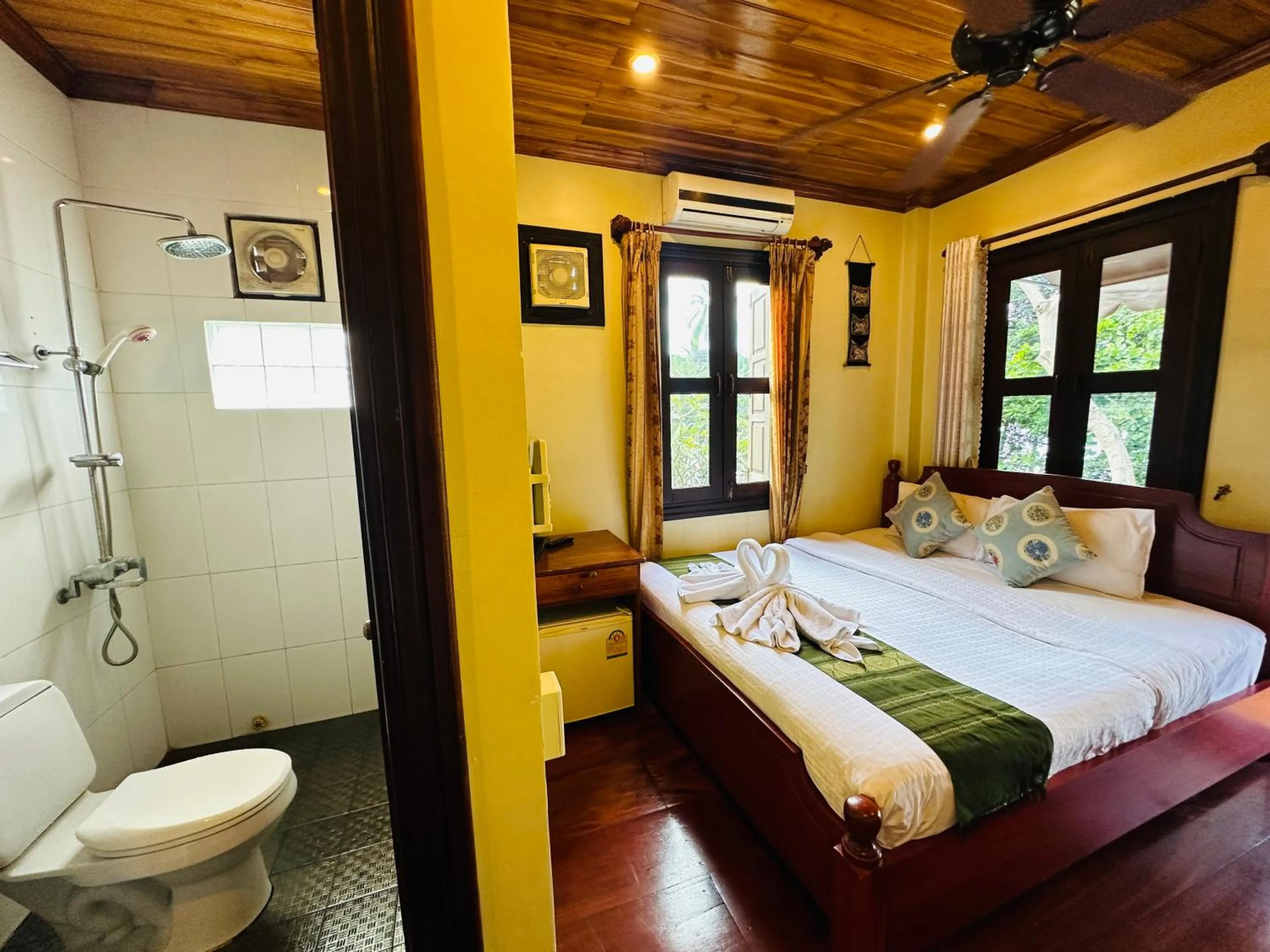 Toilet, Bed in Anisa Mekong Riverside Villa