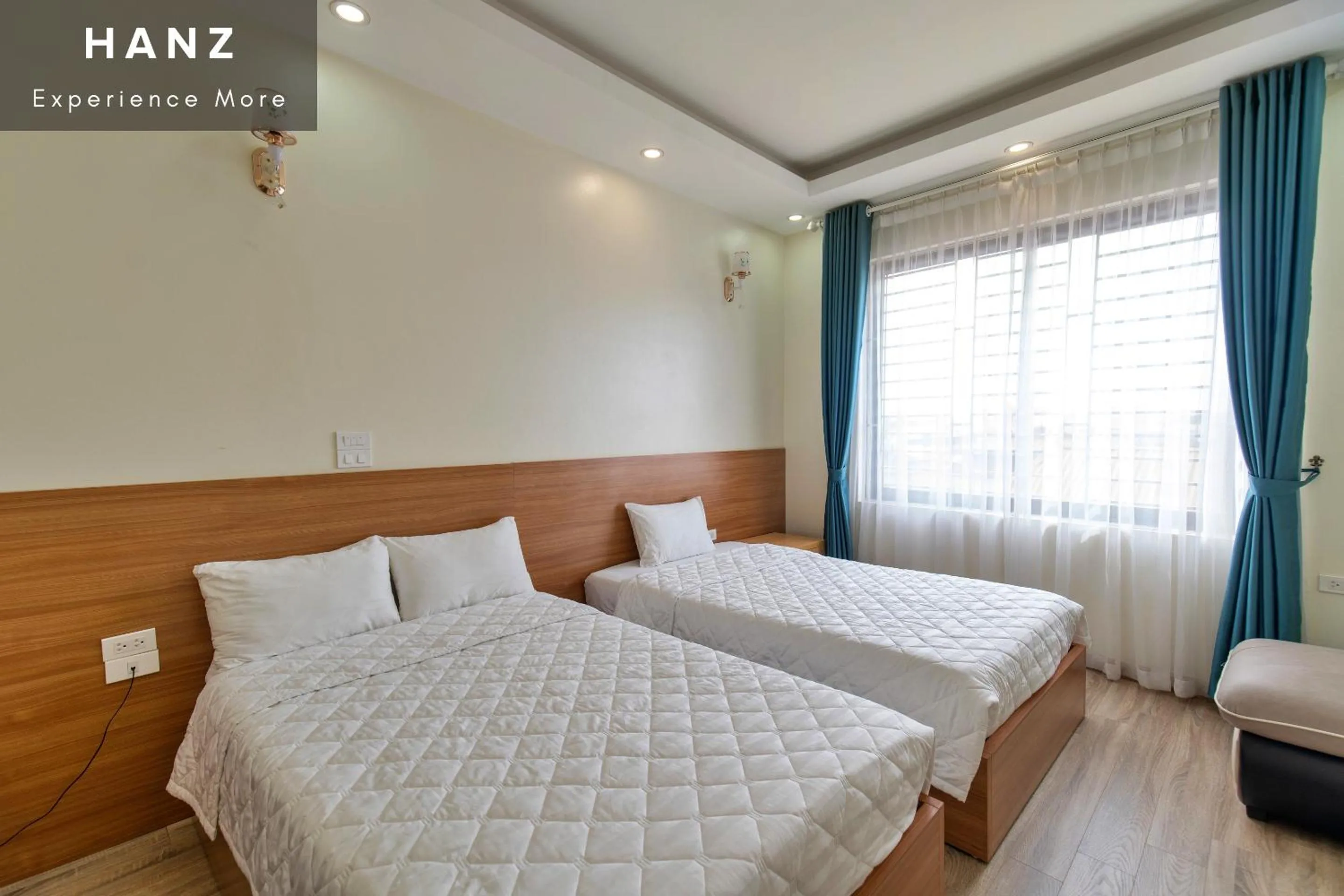 Bed in S79 Noi Bai Airport Hotel