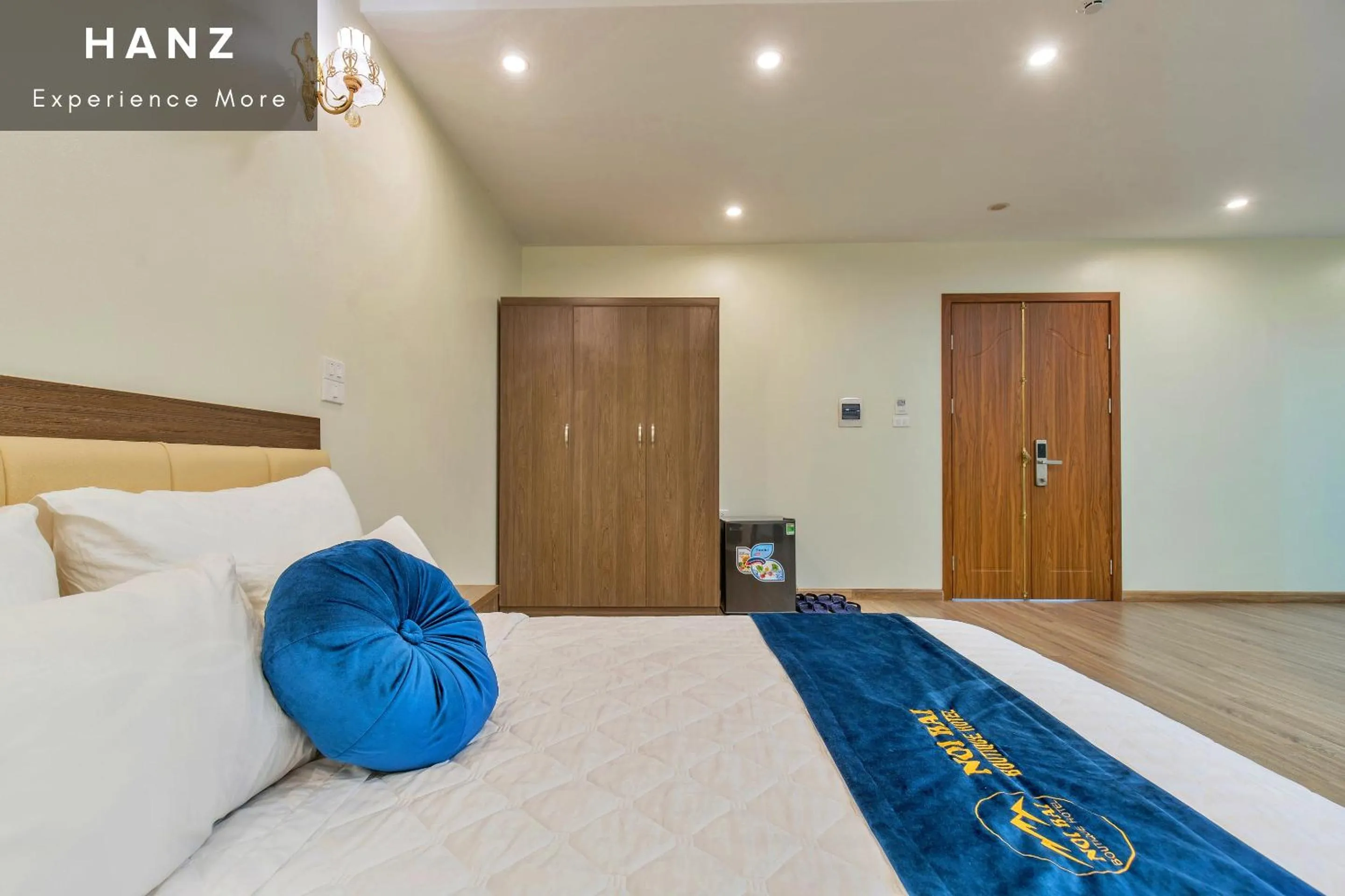 Bed in S79 Noi Bai Airport Hotel