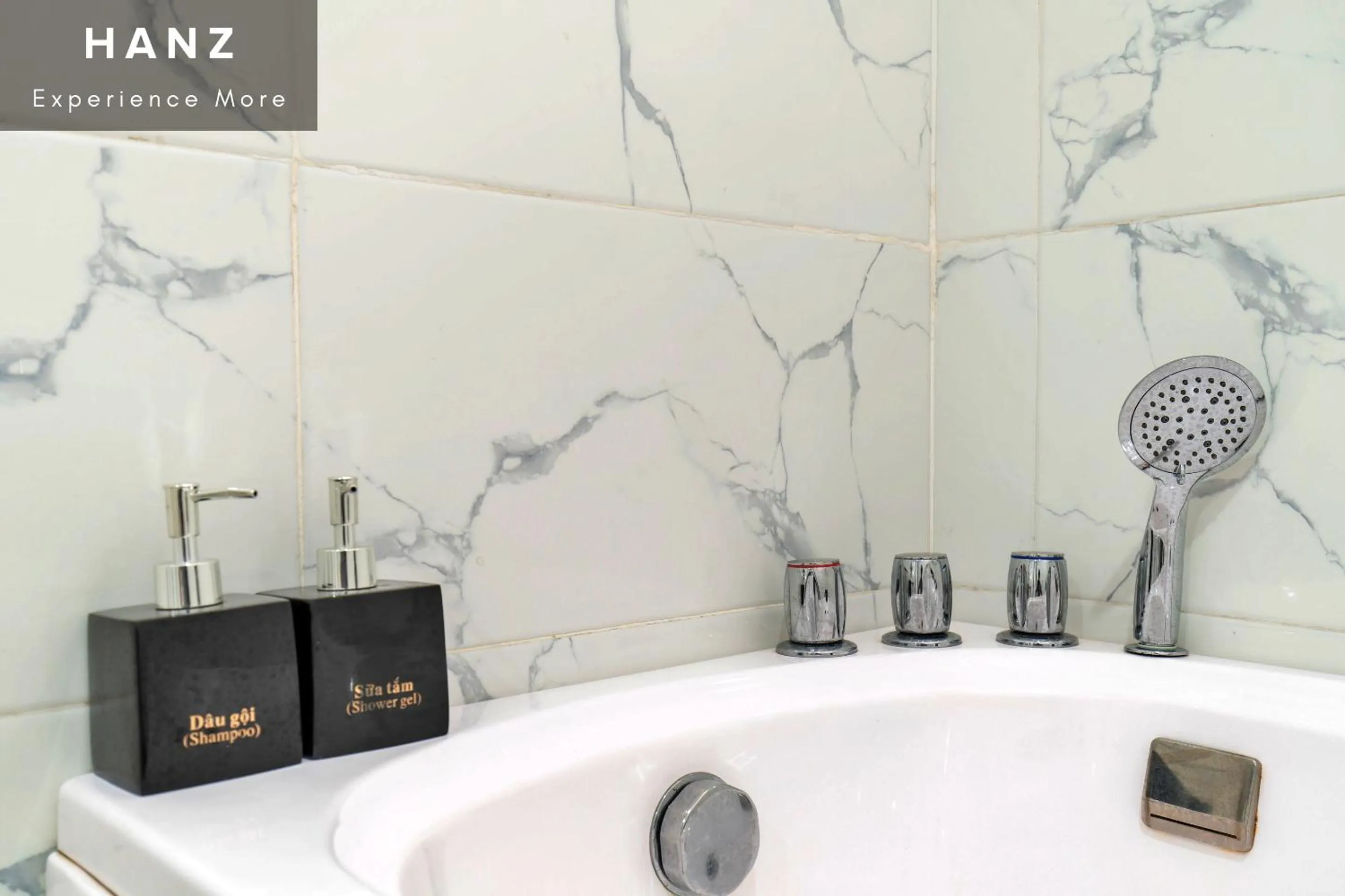 S79 Noi Bai Airport Hotel