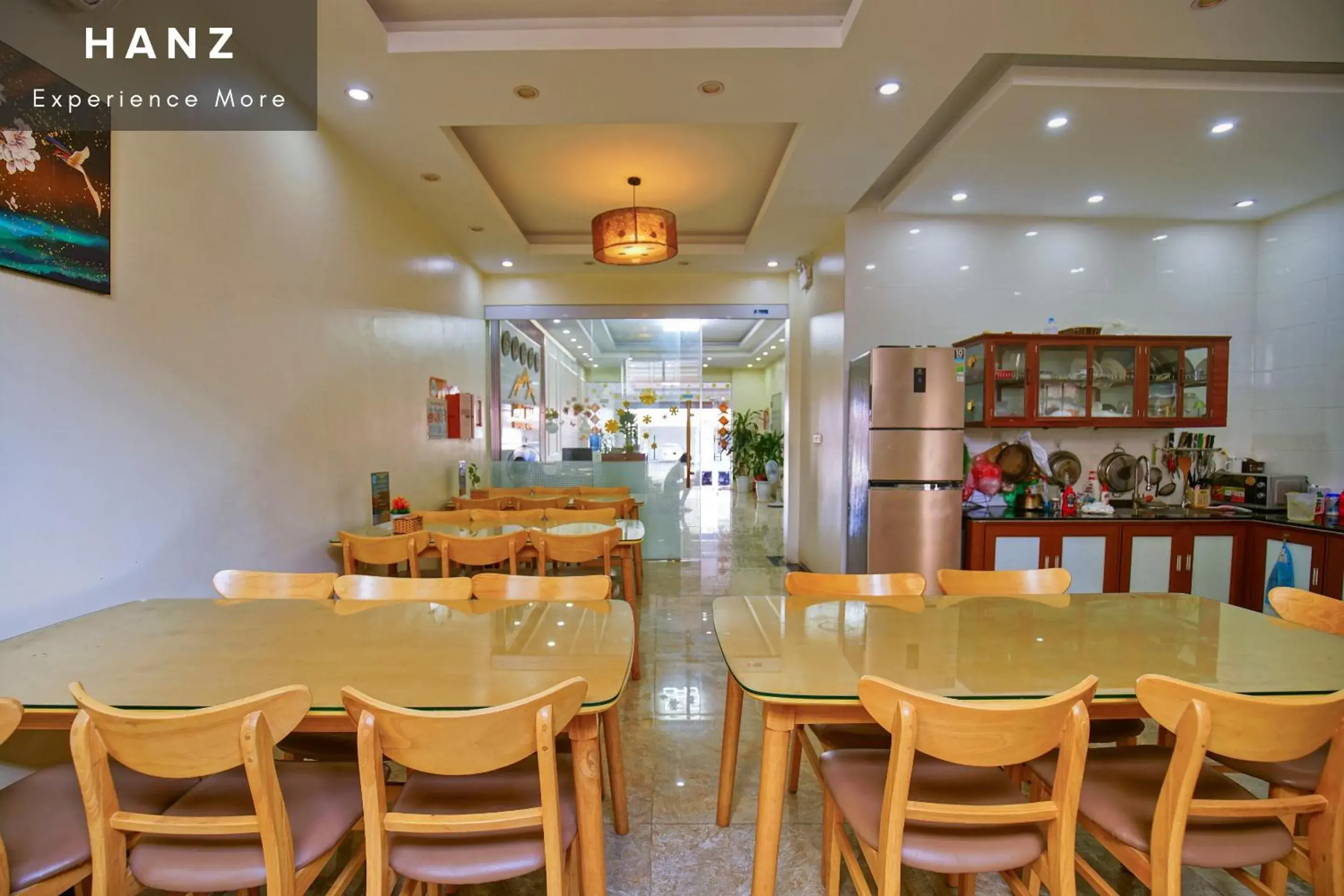 Restaurant/places to eat in S79 Noi Bai Airport Hotel Restaurant/places to eat in S79 Noi Bai Airport Hotel