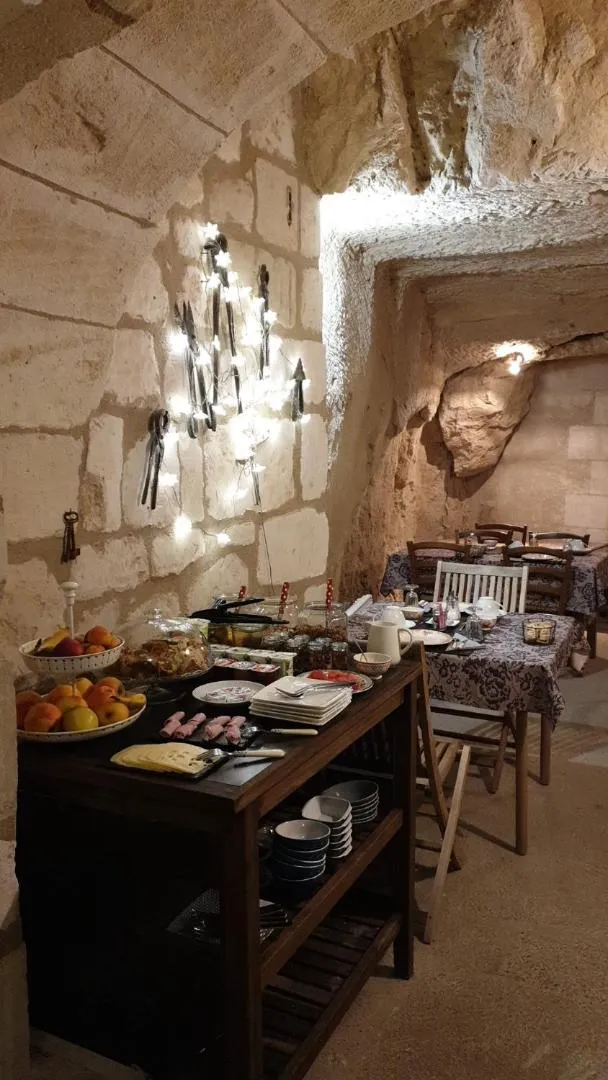 Breakfast in Le Petit Hureau