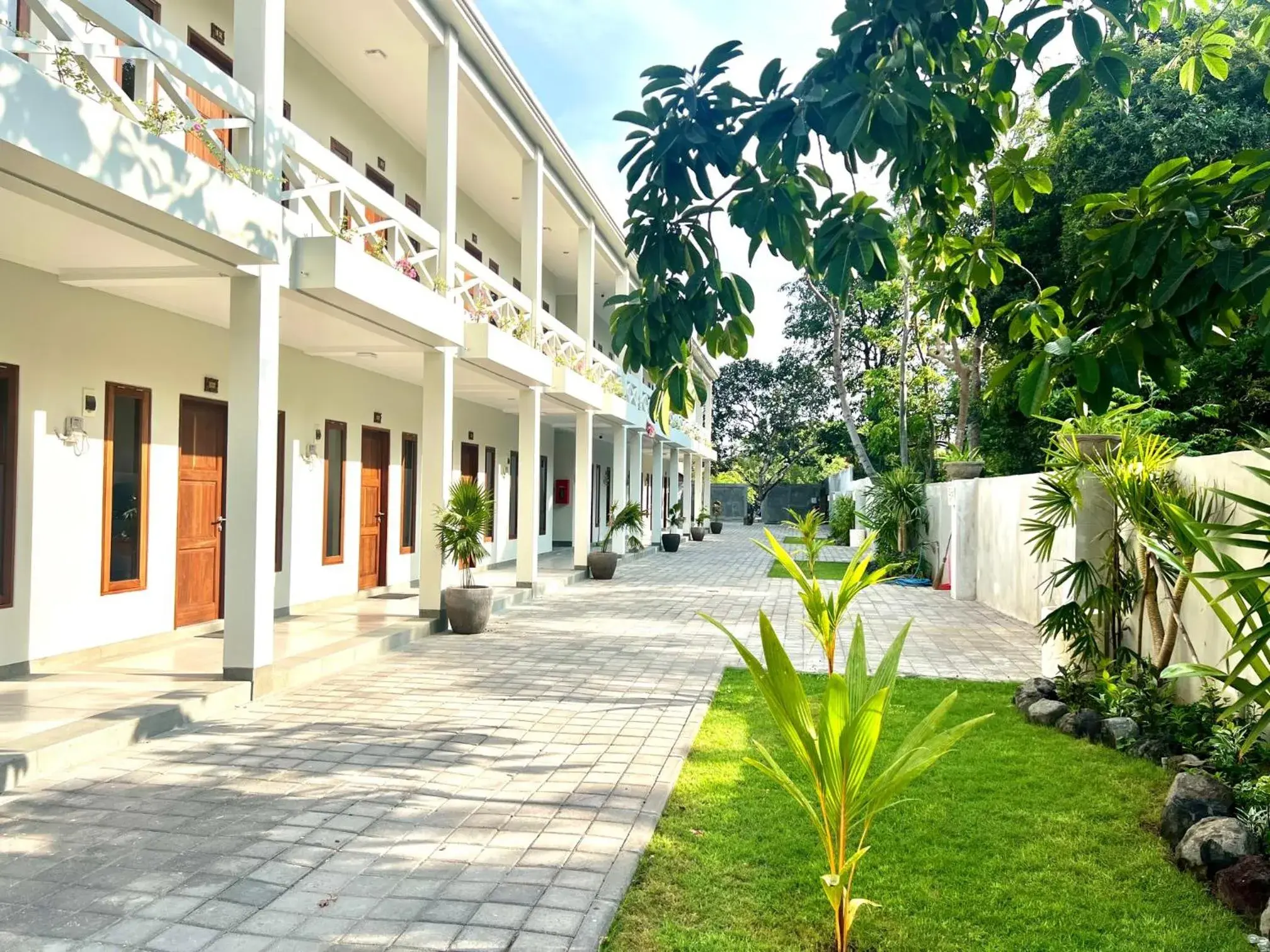 Property building in Charlie Guest House Property building in Charlie Guest House