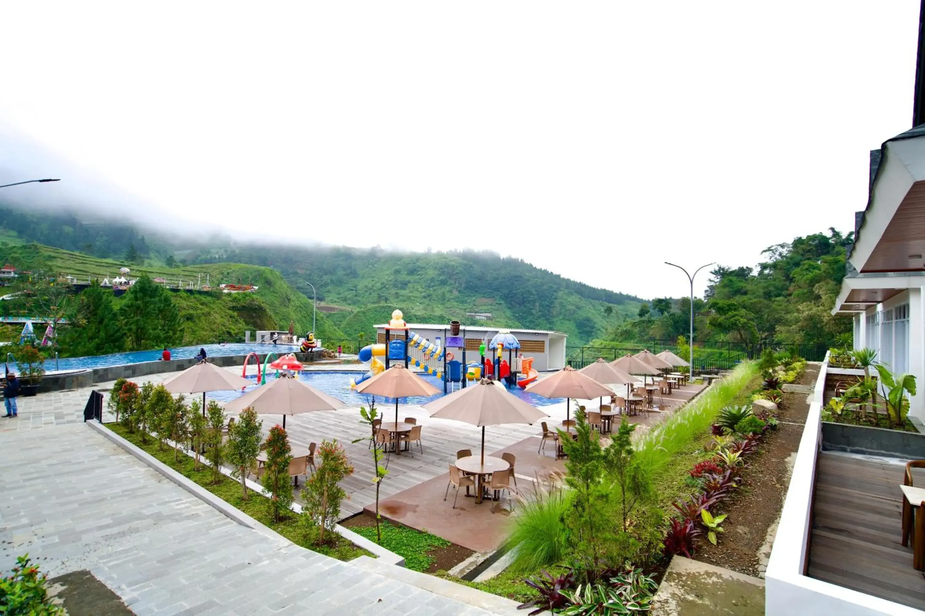 Pool view in Gulala Azana Hotel & Resort Guci Tegal Pool view in Gulala Azana Hotel & Resort Guci Tegal